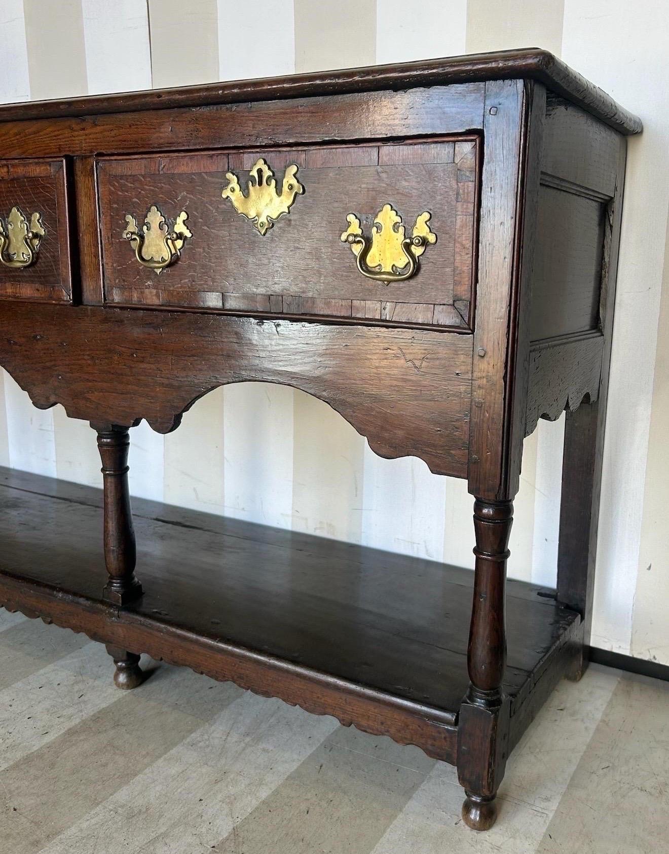 18th-19th Century Welsh Elm and Oak Dresser with Potboard For Sale 4