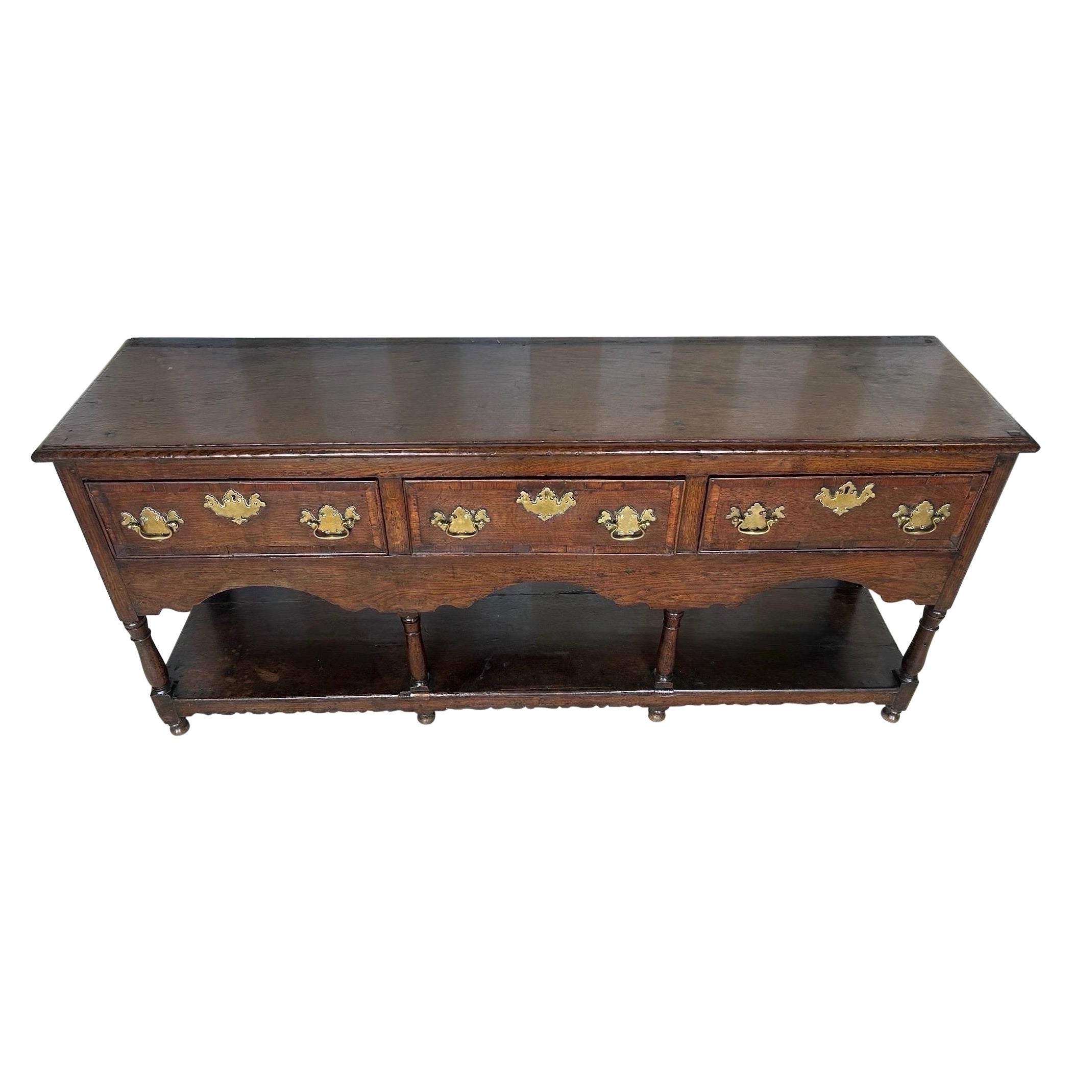 Commode en chêne et orme gallois du 18e-19e siècle avec placard