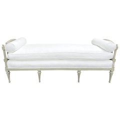18th-19th Century White Swedish Gustavian Pinewood Daybed, Antique Sofa Bench