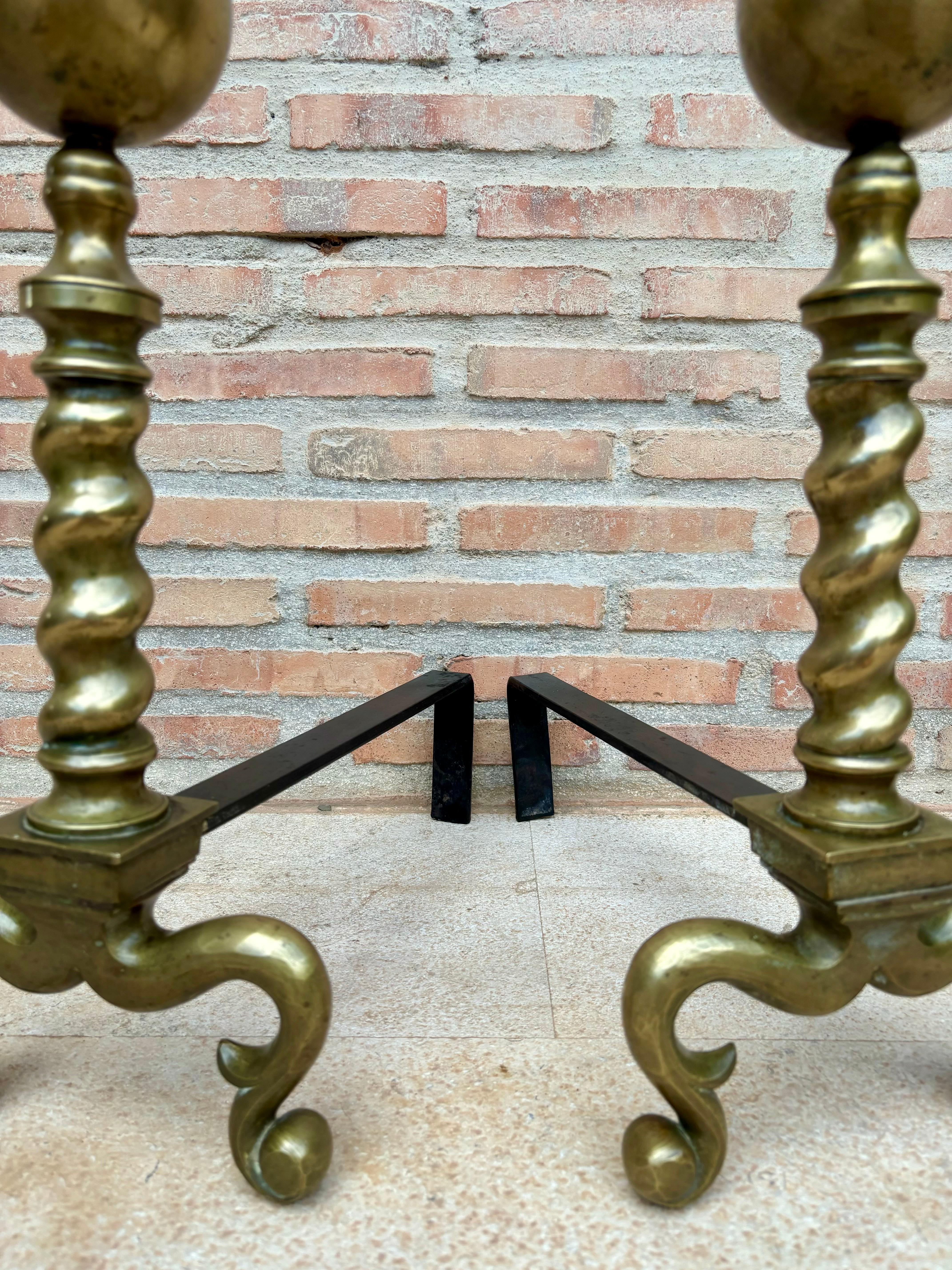 18th American Chippendale Style Brass Cannonball Andiron Firedog with Log Stops For Sale 6