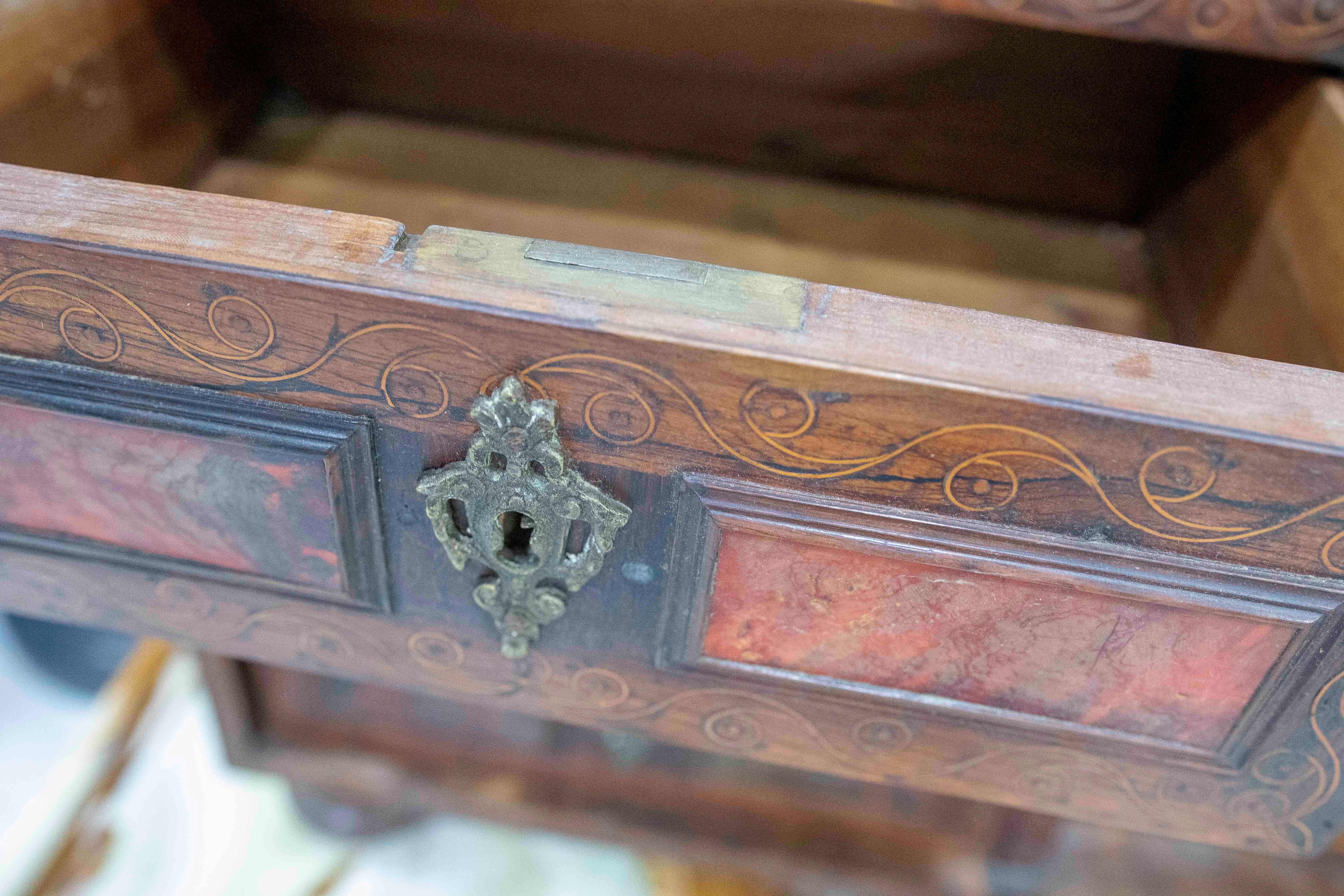 Bronze 18th Antique Spanish Wooden Chest with Inlays and a Central Chapel For Sale