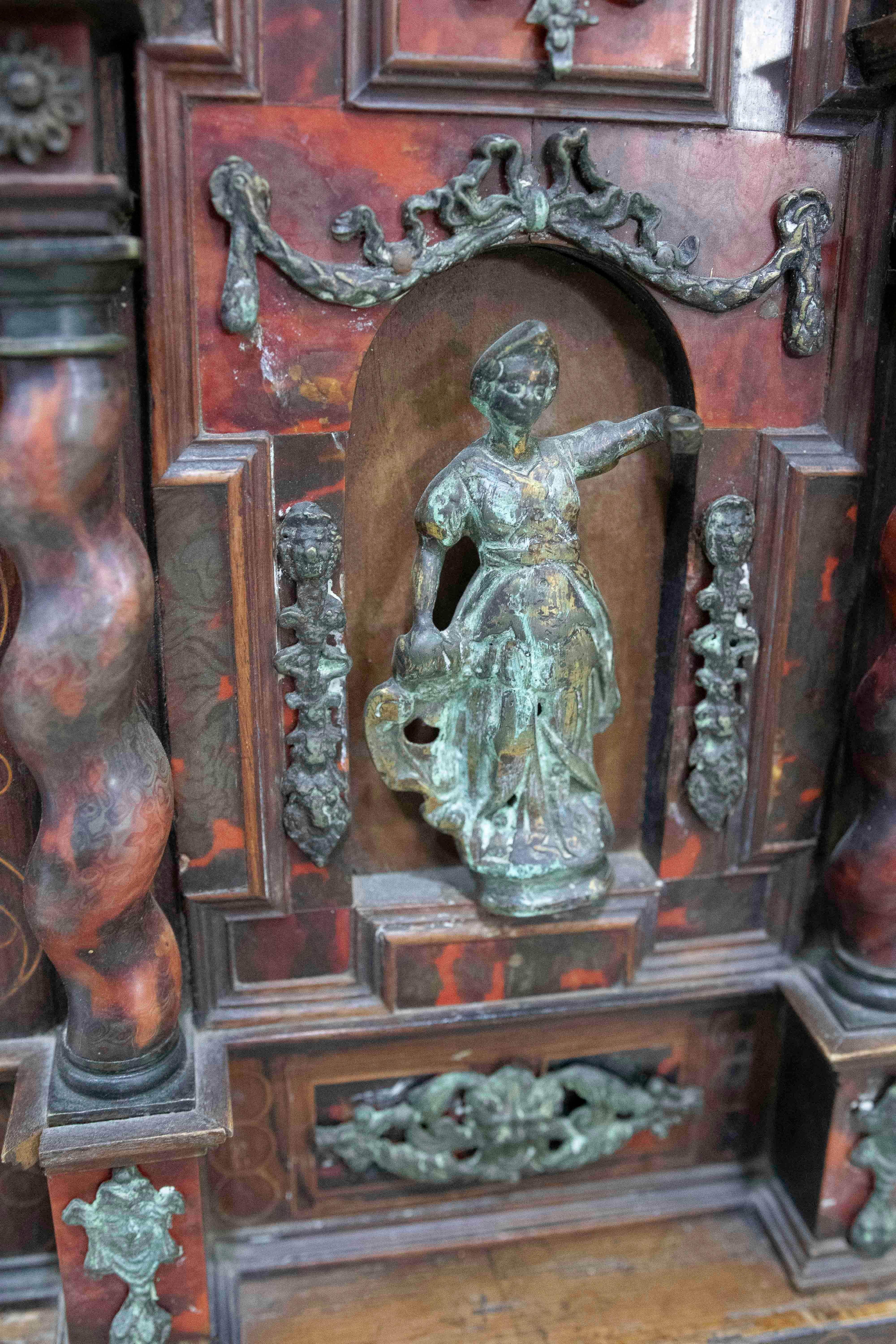 18th Antique Spanish Wooden Chest with Inlays and a Central Chapel For Sale 3