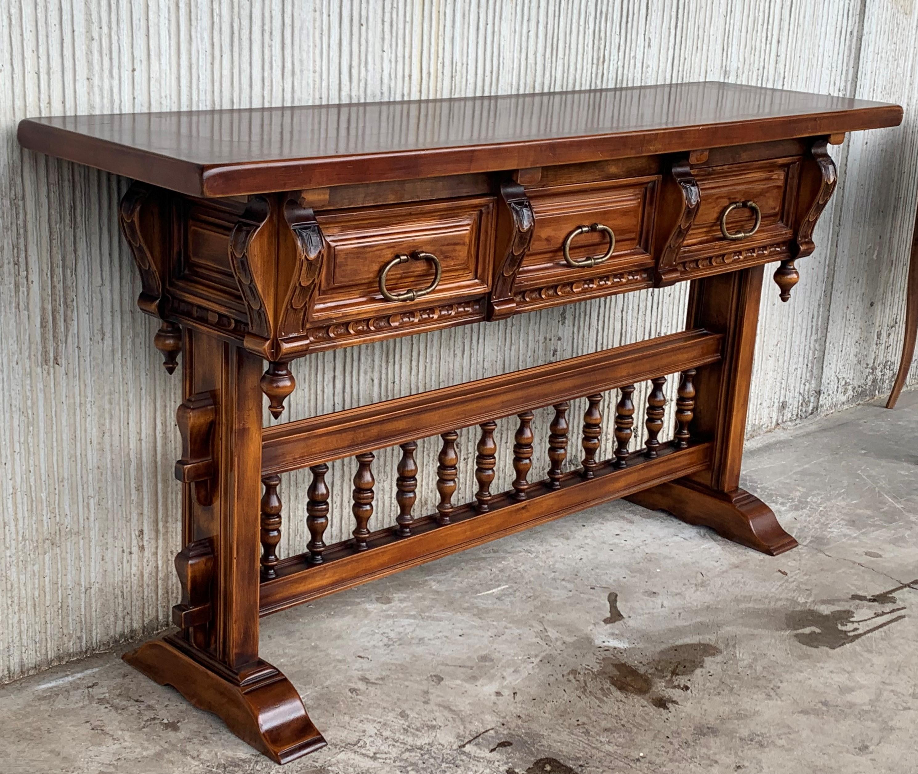 18th Century Baroque Console Table in Walnut with Three Carved Drawers and Stretcher For Sale