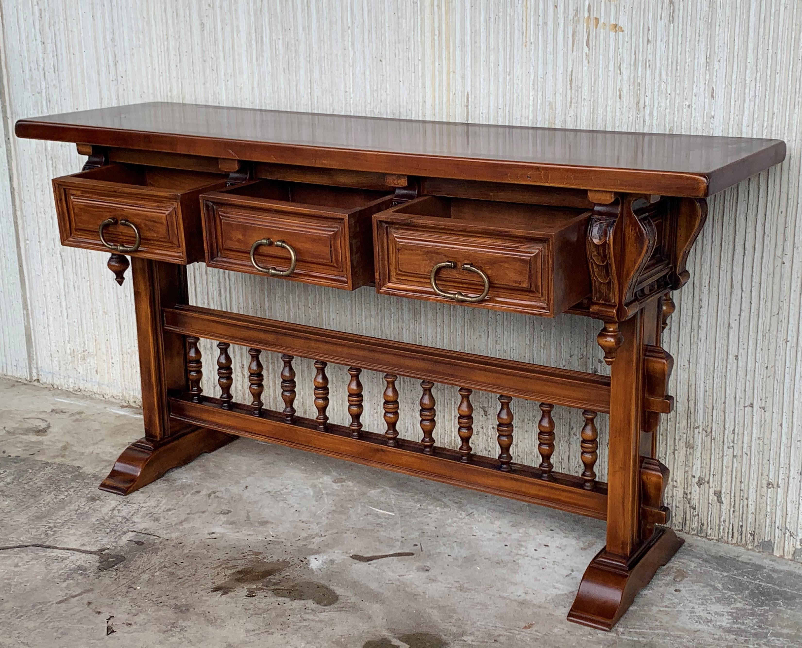 Baroque Console Table in Walnut with Three Carved Drawers and Stretcher For Sale 2