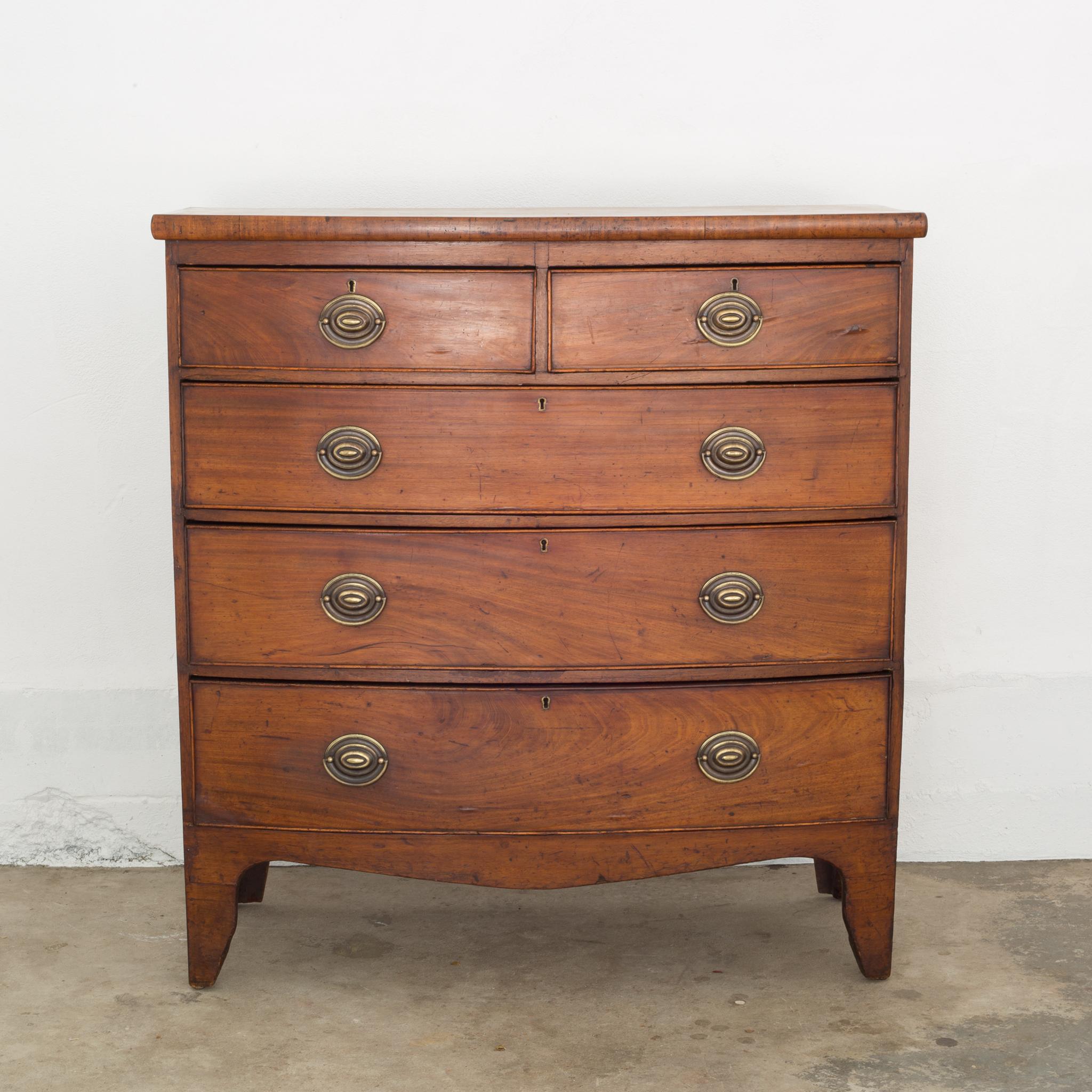 18th Century American Federal Mahogany Bow Front Chest, circa 1780 In Good Condition In San Francisco, CA