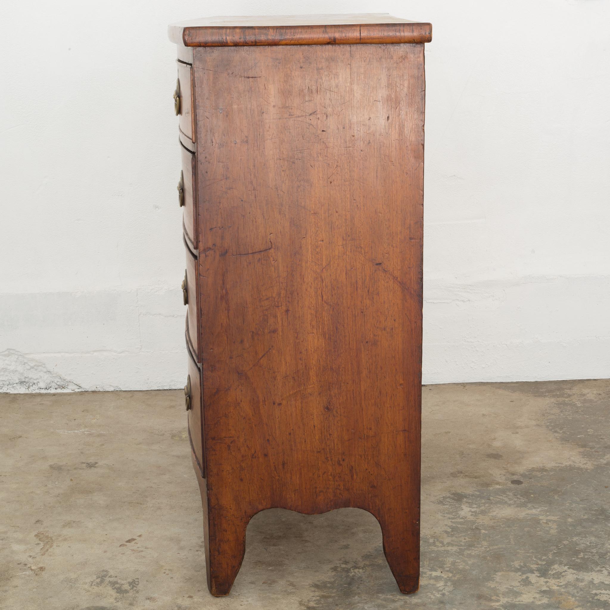 18th Century and Earlier 18th Century American Federal Mahogany Bow Front Chest, circa 1780