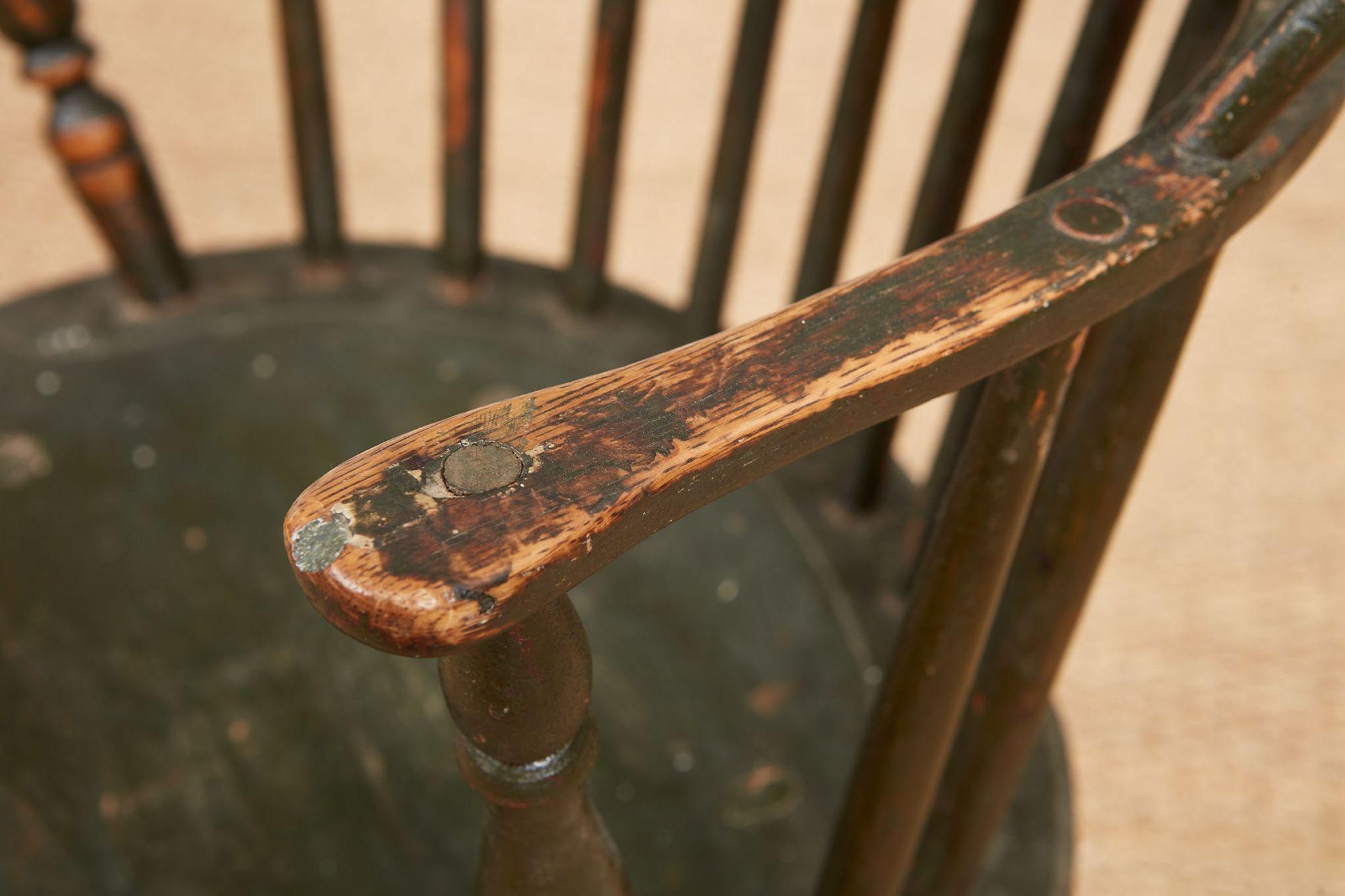 XVIIIe siècle Fauteuil Windsor américain à dossier en sac en vente 2