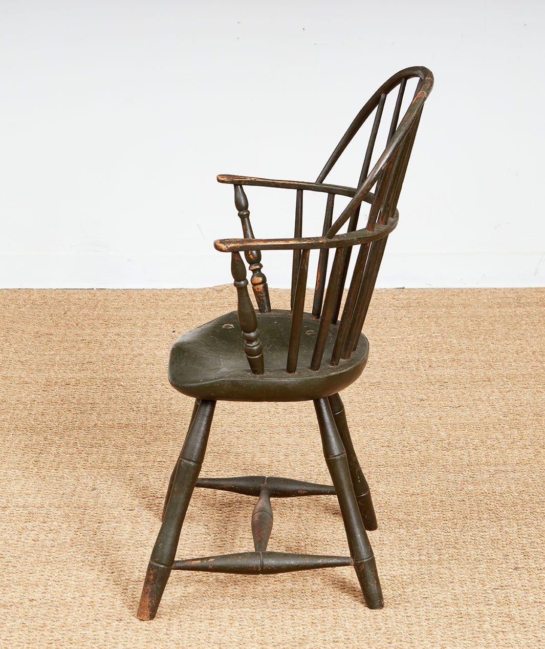 Peint à la main XVIIIe siècle Fauteuil Windsor américain à dossier en sac en vente