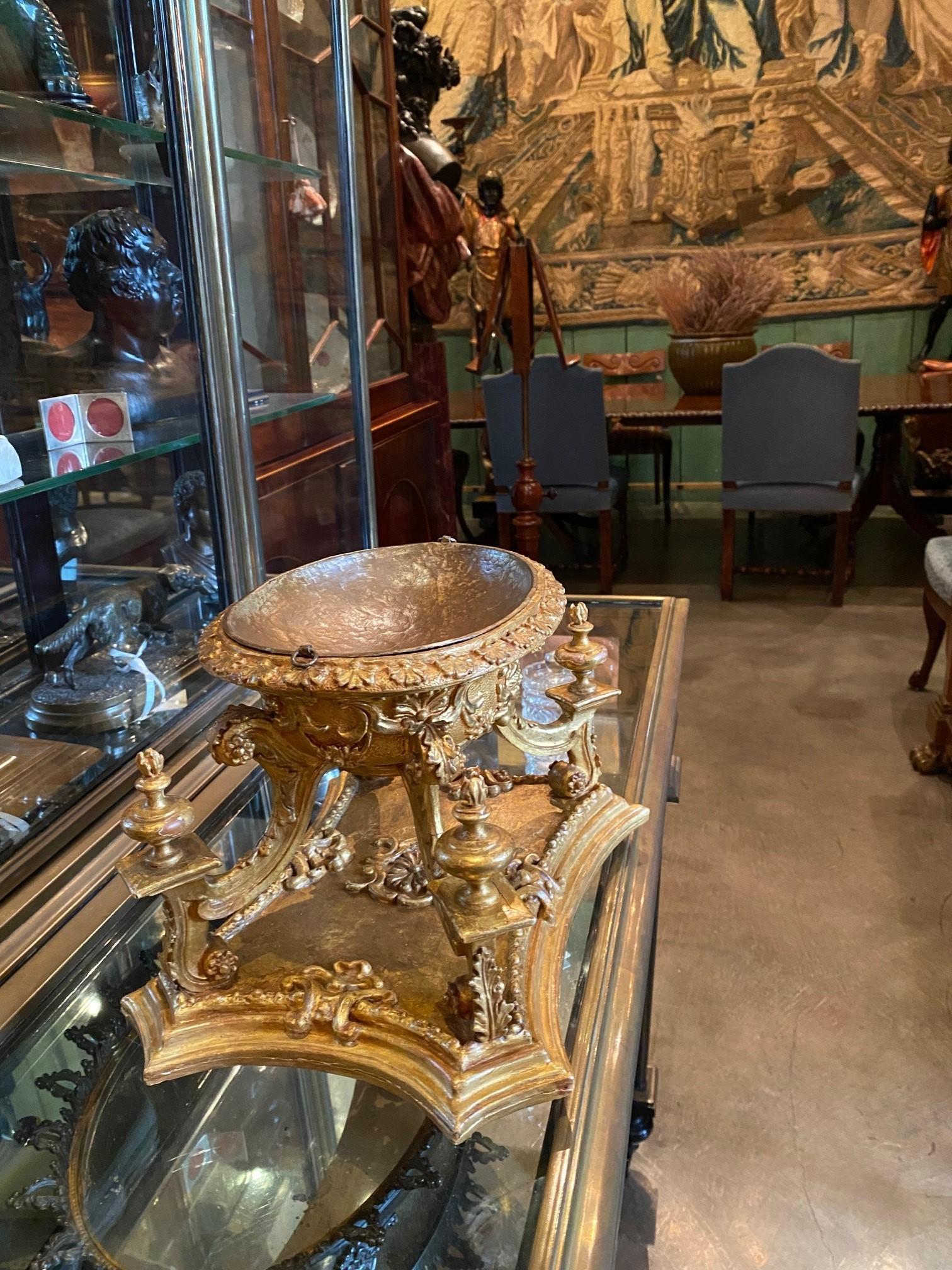 Baroque Antique Panier en bois sculpté et doré Plat Vide poche bol Table Center Piece  en vente