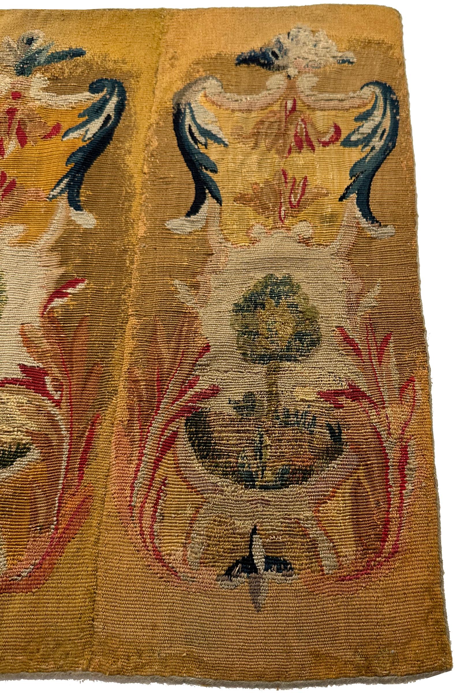 Français Antique French Tapestry Wool & Silk 49cmx38cm Fine Tree Design 1X2 18th C. en vente