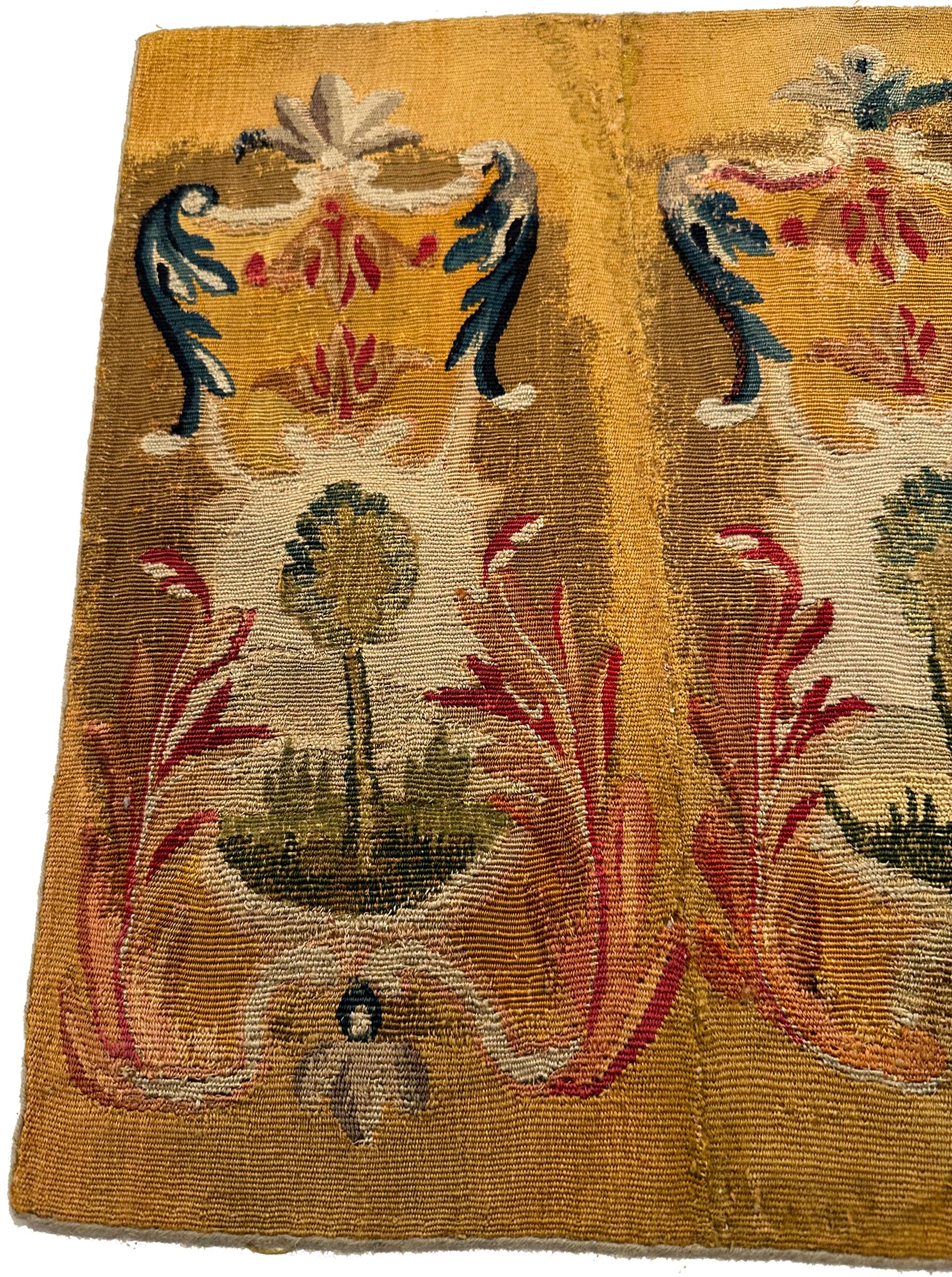 Antique French Tapestry Wool & Silk 49cmx38cm Fine Tree Design 1X2 18th C. Bon état - En vente à New York, NY