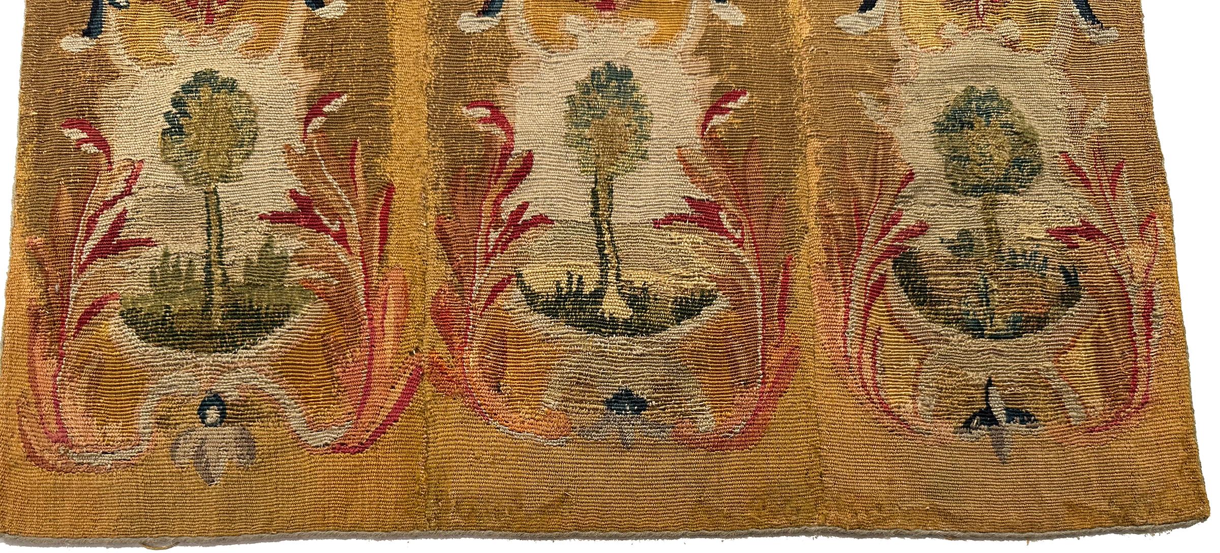 XVIIIe siècle et antérieur Antique French Tapestry Wool & Silk 49cmx38cm Fine Tree Design 1X2 18th C. en vente