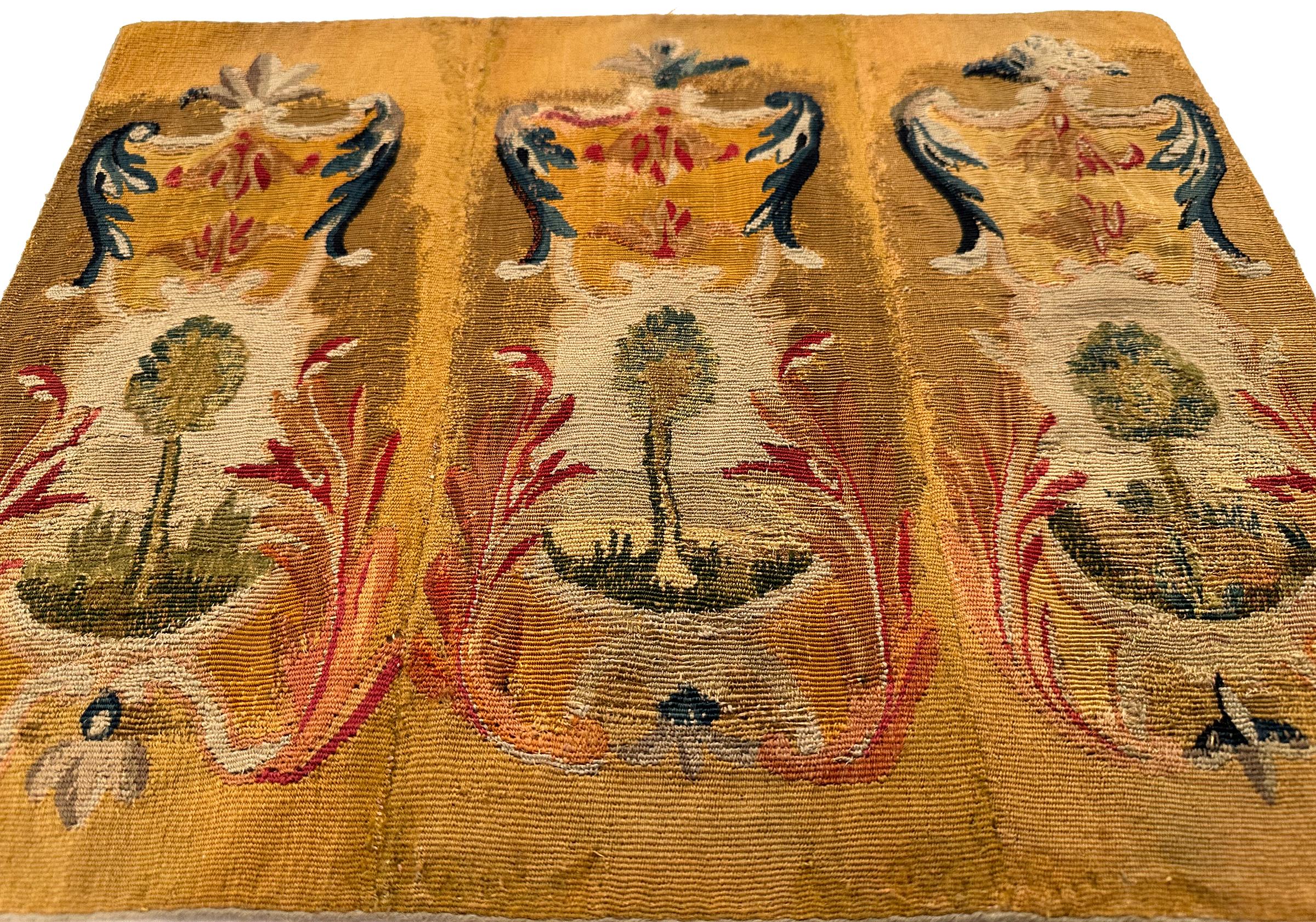 Antique French Tapestry Wool & Silk 49cmx38cm Fine Tree Design 1X2 18th C. en vente 1