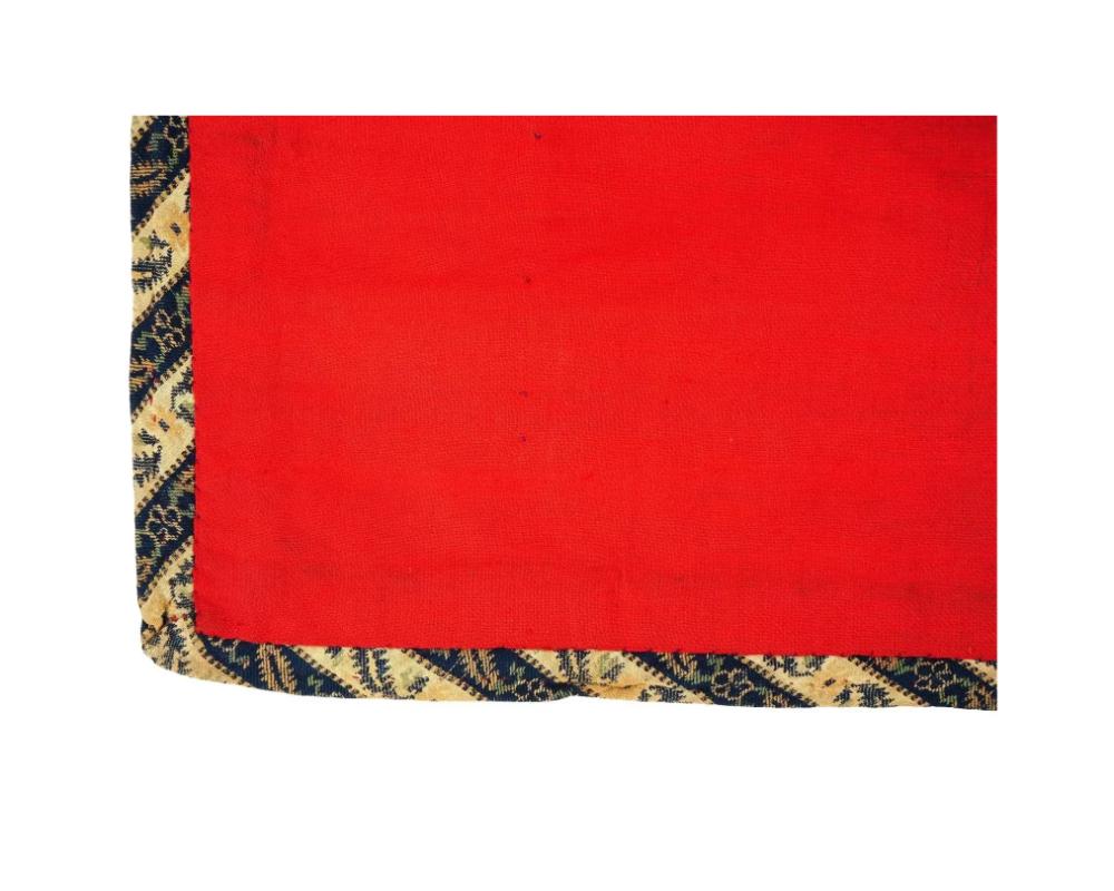Tejido Persa Antiguo De Terciopelo Con Estampado Floral Del Siglo XVIII en venta 1