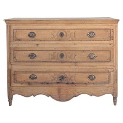 A.I.C. Commode blanchie de Belgique du 18e siècle