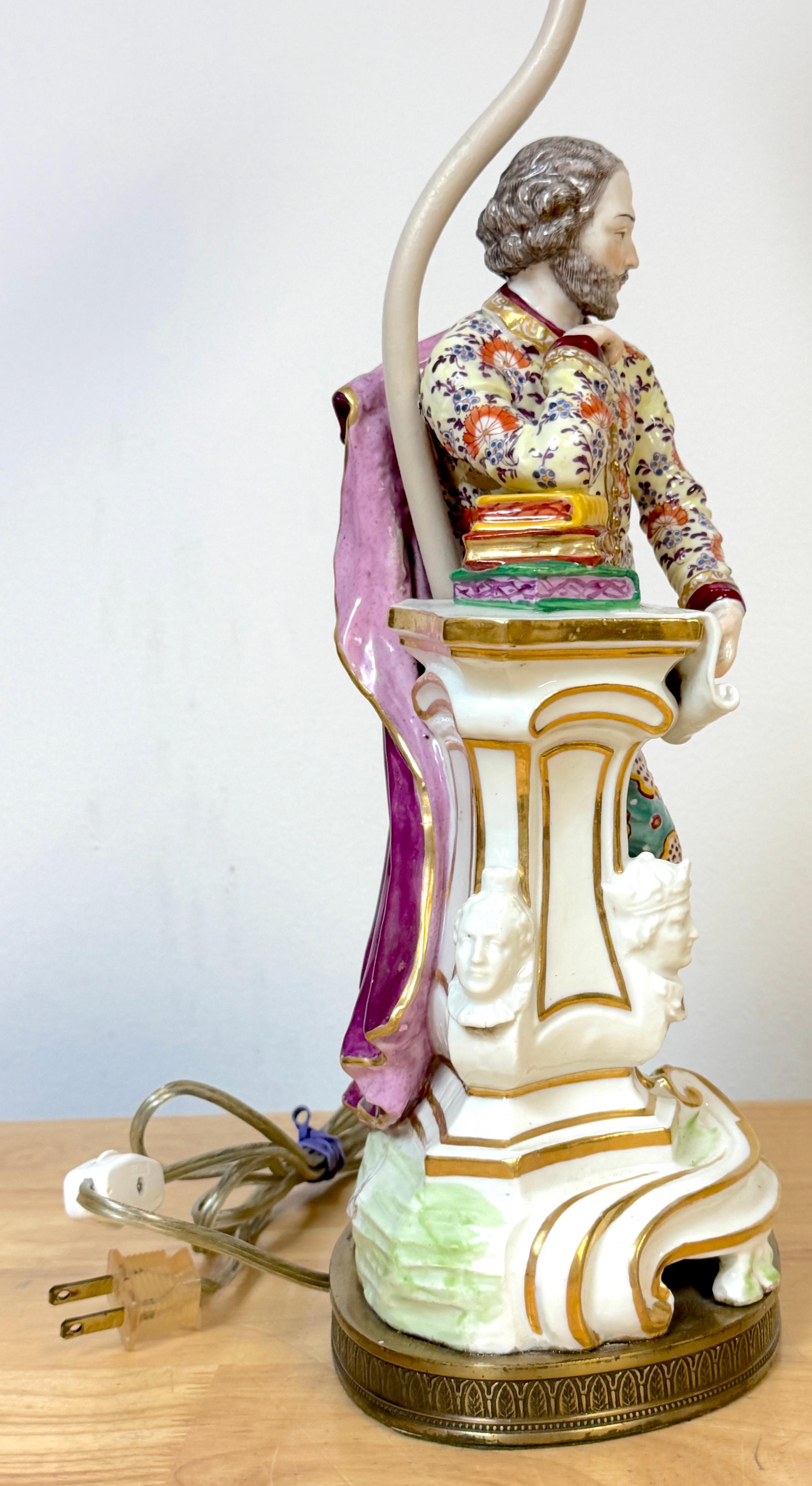 Chelsea Porcelain Figur von Shakespeare aus dem 18. Jahrhundert, jetzt als Lampe im Angebot 2