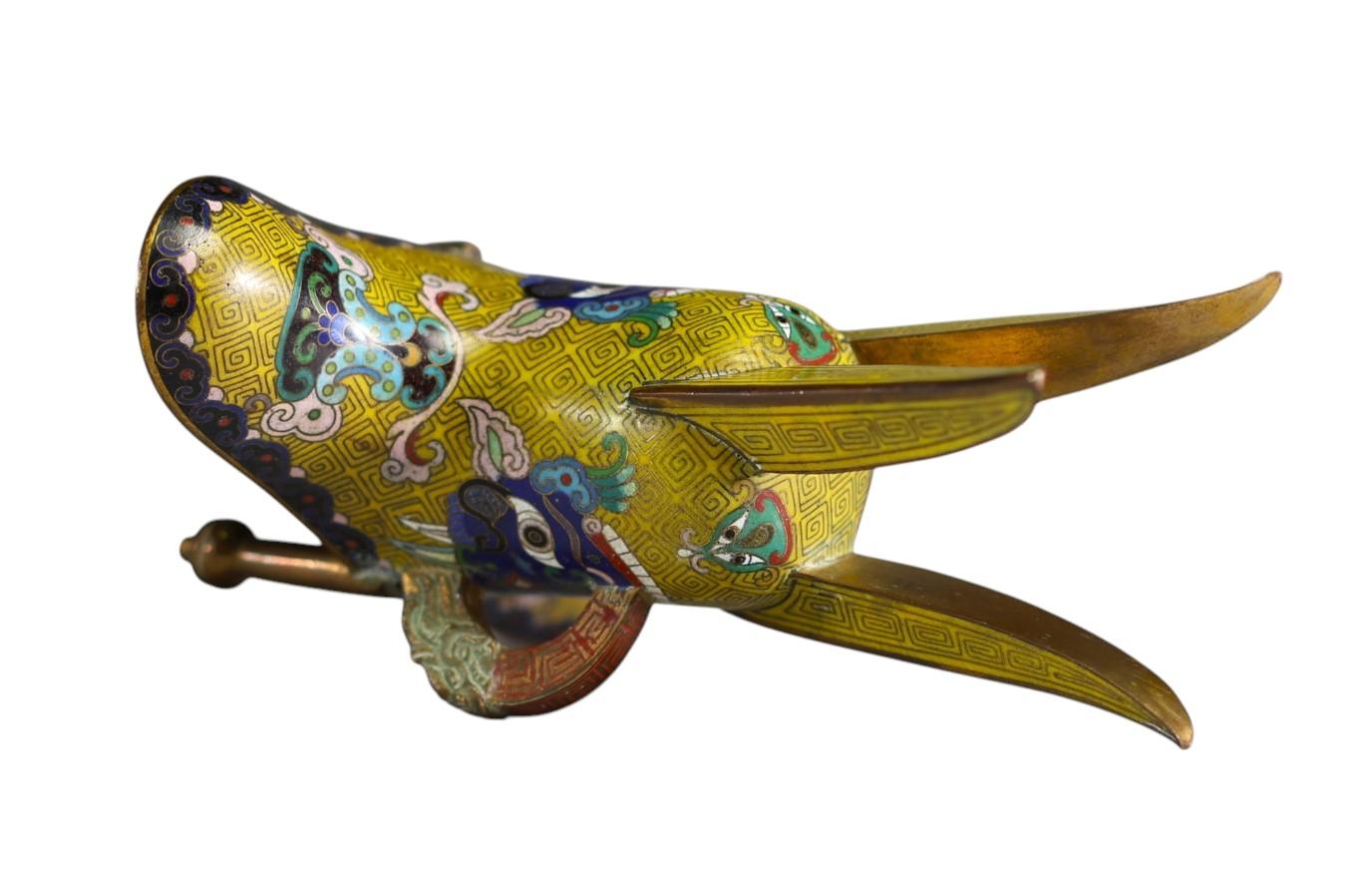 Qing 18th C. Chinese Bronze and cloisonné enamel wine cup for ritual ceremonies For Sale
