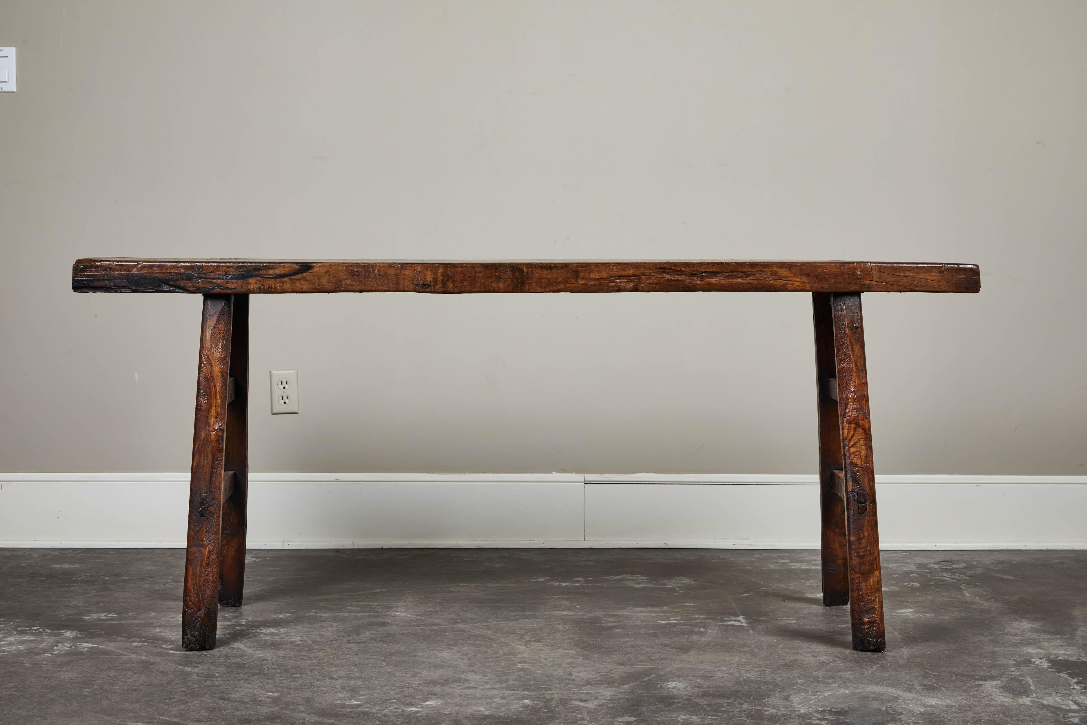 18th century Chinese figured poplar altar table with splayed elm legs from Shanshi.