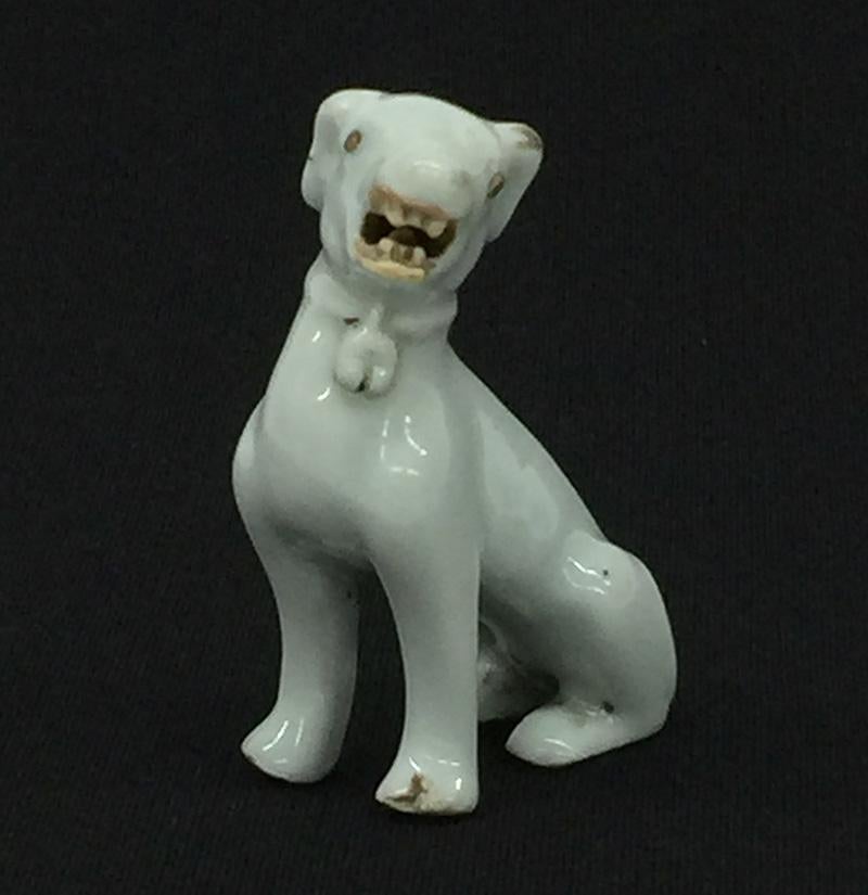 Chinese porcelain sitting dog, Dehua, Qing Dynasty, Kangxi Era

Small Chinese porcelain dog, China, 18th century
Dehua, Qing dynasty (1644-1911), Kangxi era (1662-1722)
Small white-glazed model of a dog, sitting with the tail curled against the left