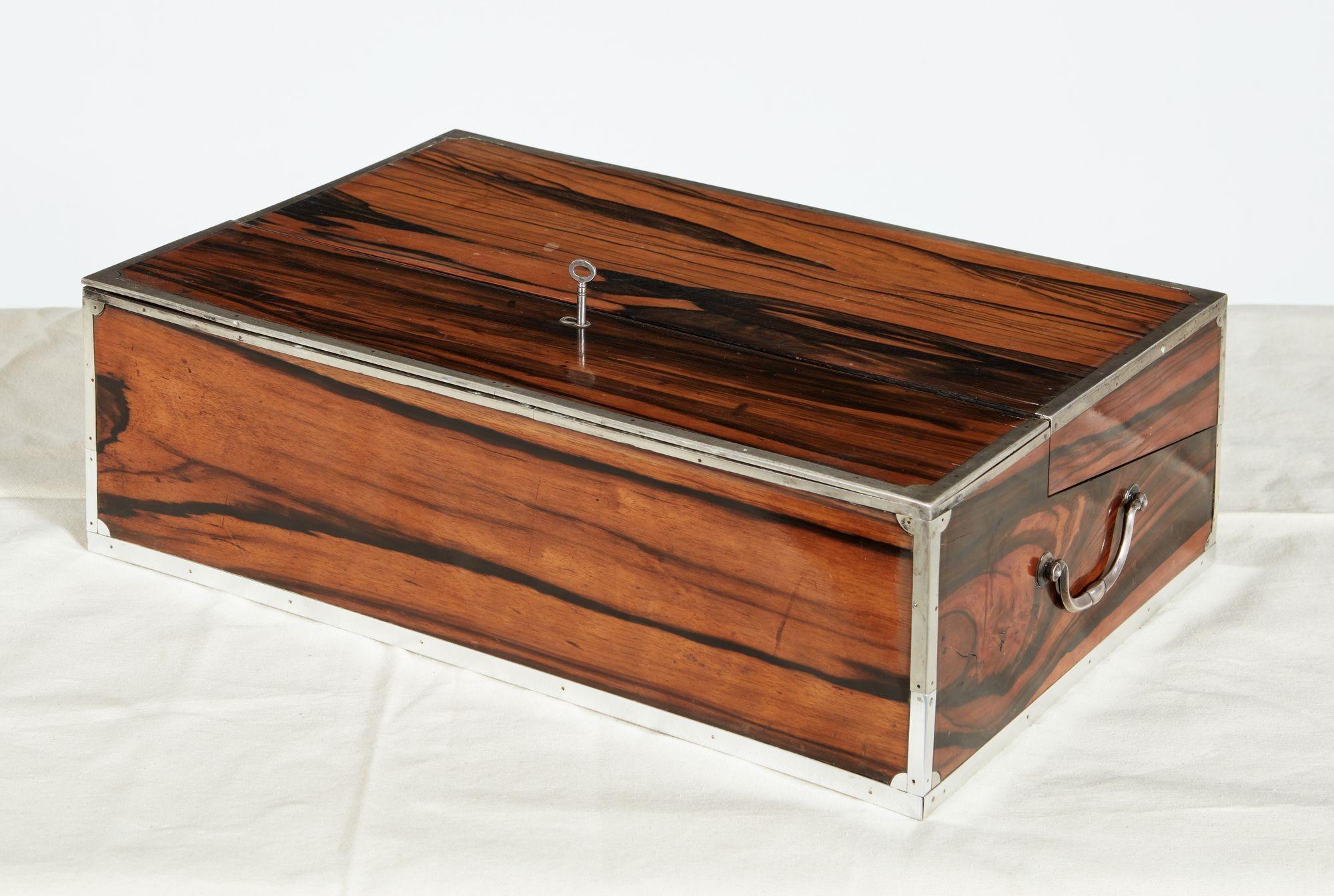 18th c. Coromandel Travel Writing Slope For Sale 4