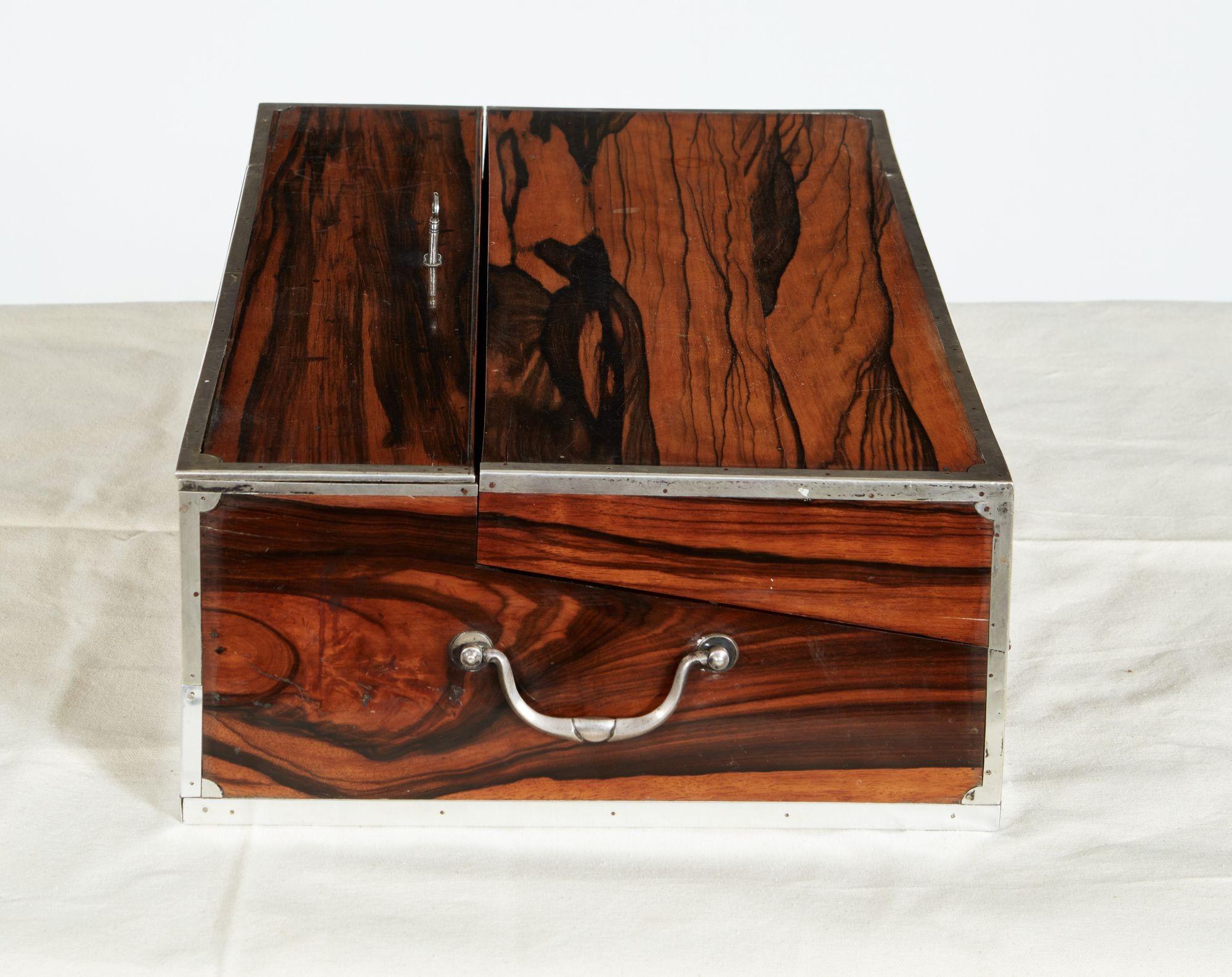 18th c. Coromandel Travel Writing Slope For Sale 6
