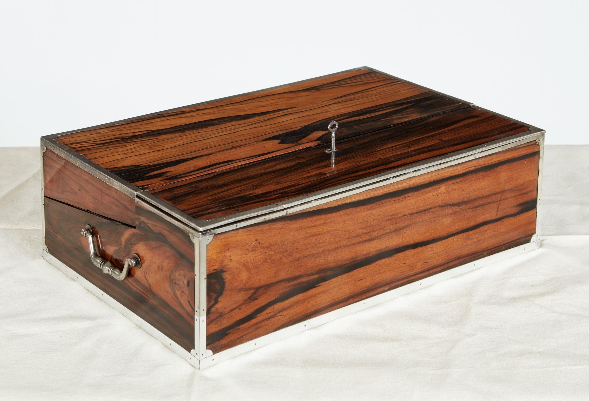 18th c. Coromandel Travel Writing Slope For Sale 2
