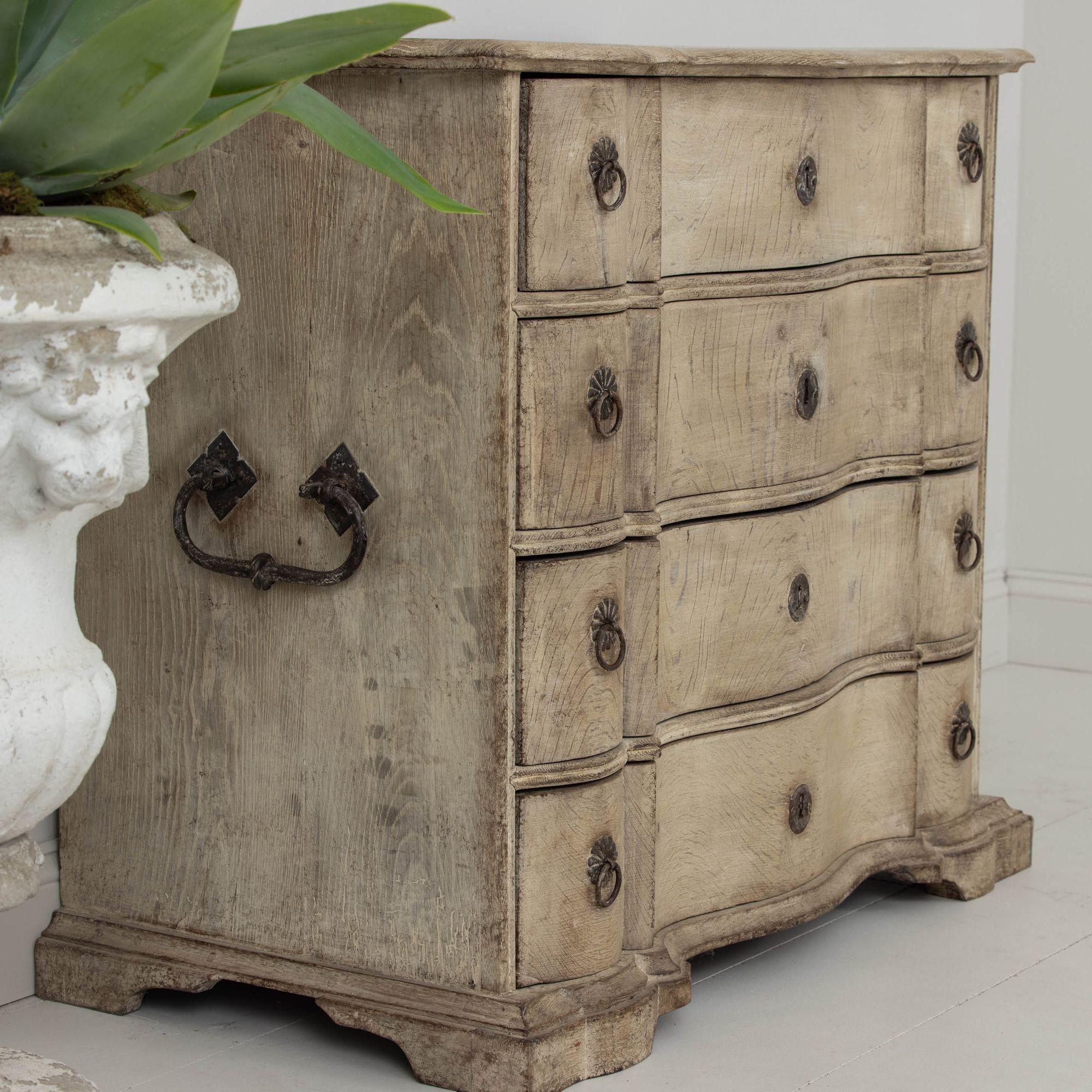 Hand-Carved 18th c. Danish Oak Commode in Original Patina with Arbalette Shaped Front For Sale