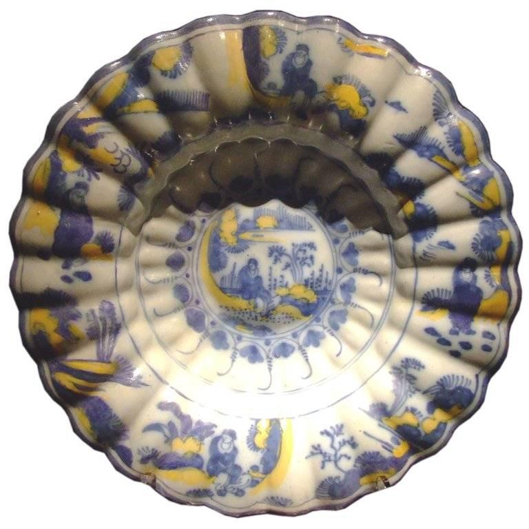 18th c. Dutch Delft Lobed Sweetmeat Dish For Sale