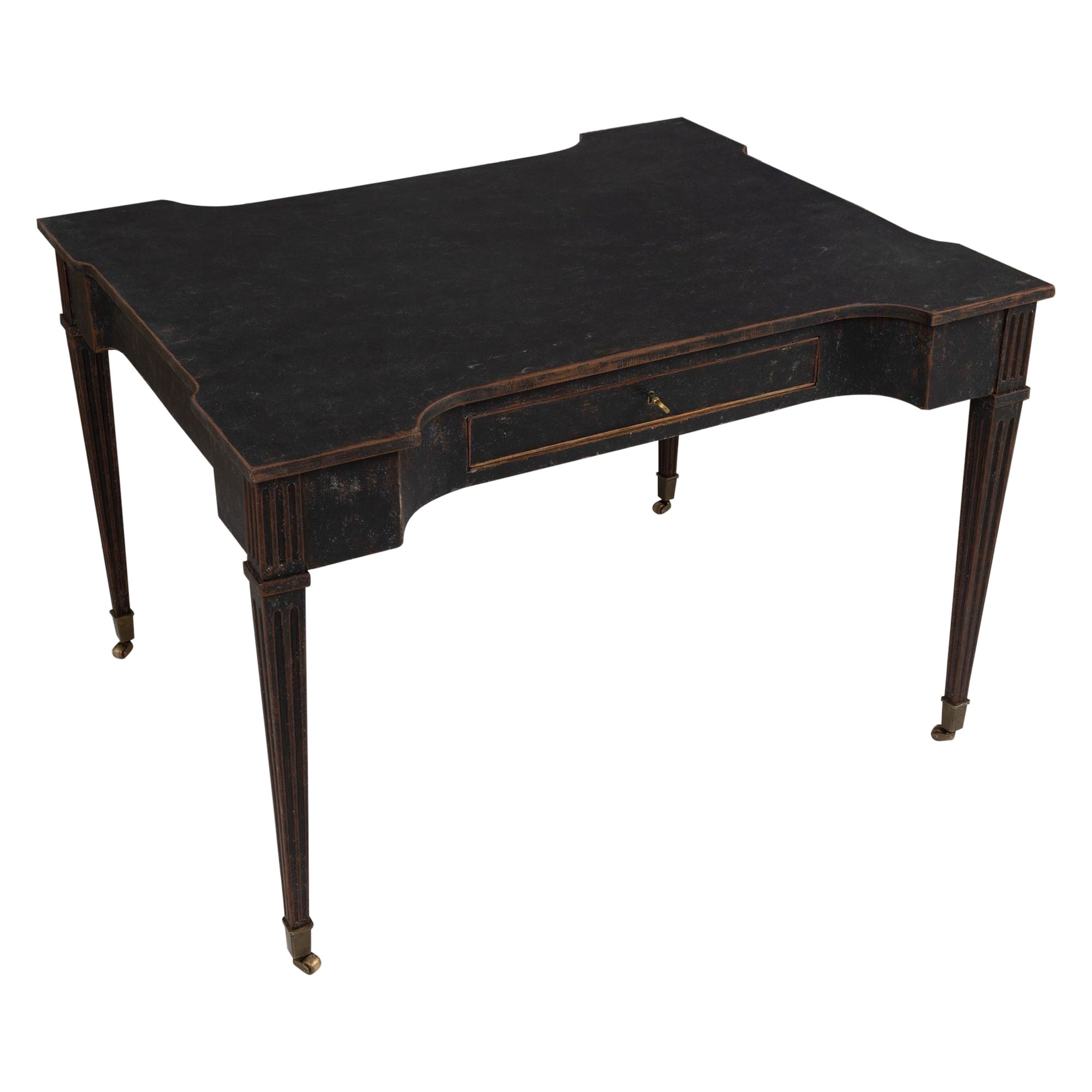 18. Jahrhundert. Niederländischer Louis XVI-Schreibtisch mit schwarzer Bemalung und Original-Messingrollen im Angebot