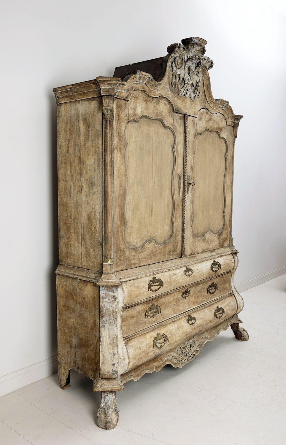 18th c. Dutch Rococo Period Oak Linen Cabinet Press in Original Patina 2