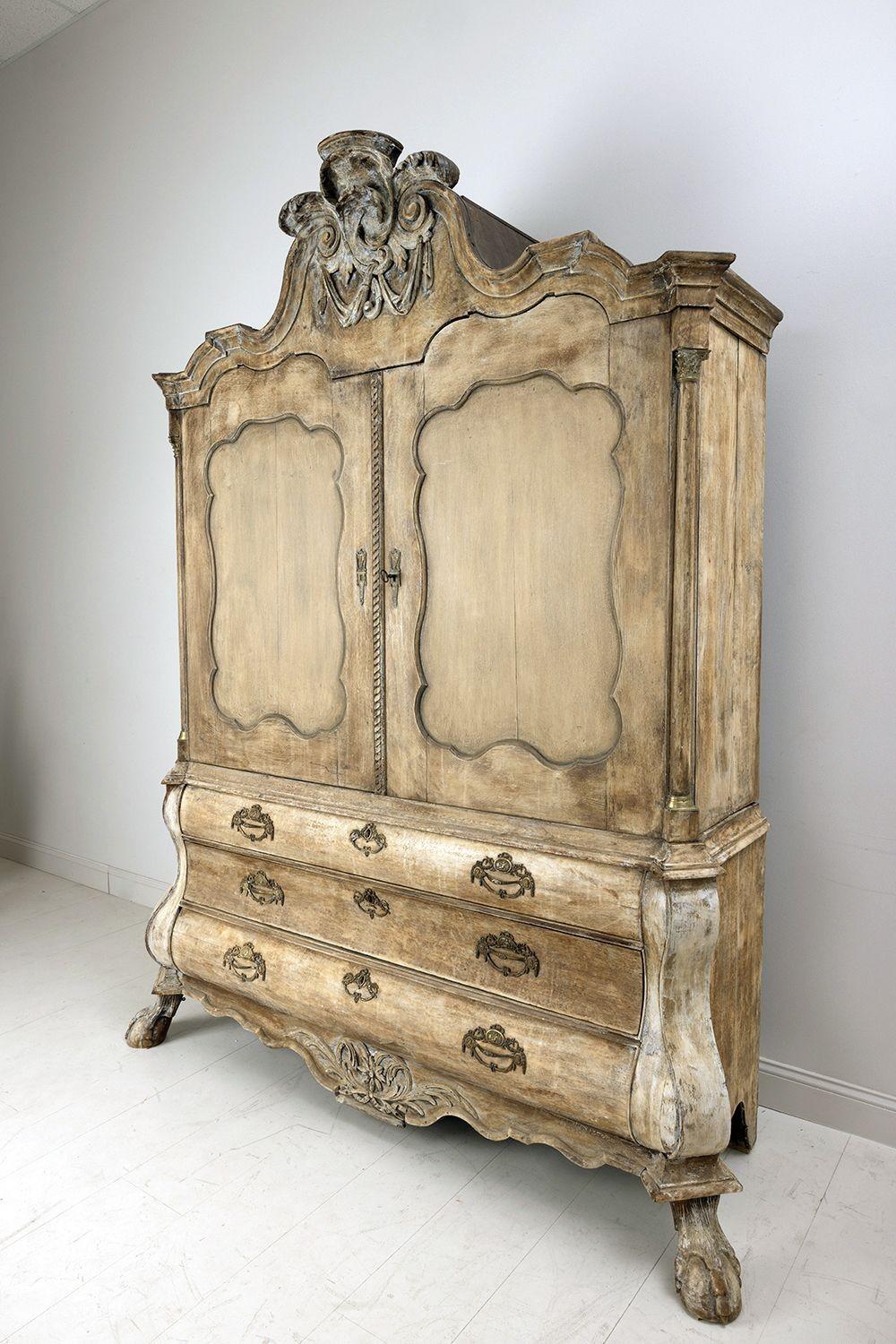 18th c. Dutch Rococo Period Oak Linen Cabinet Press in Original Patina 3