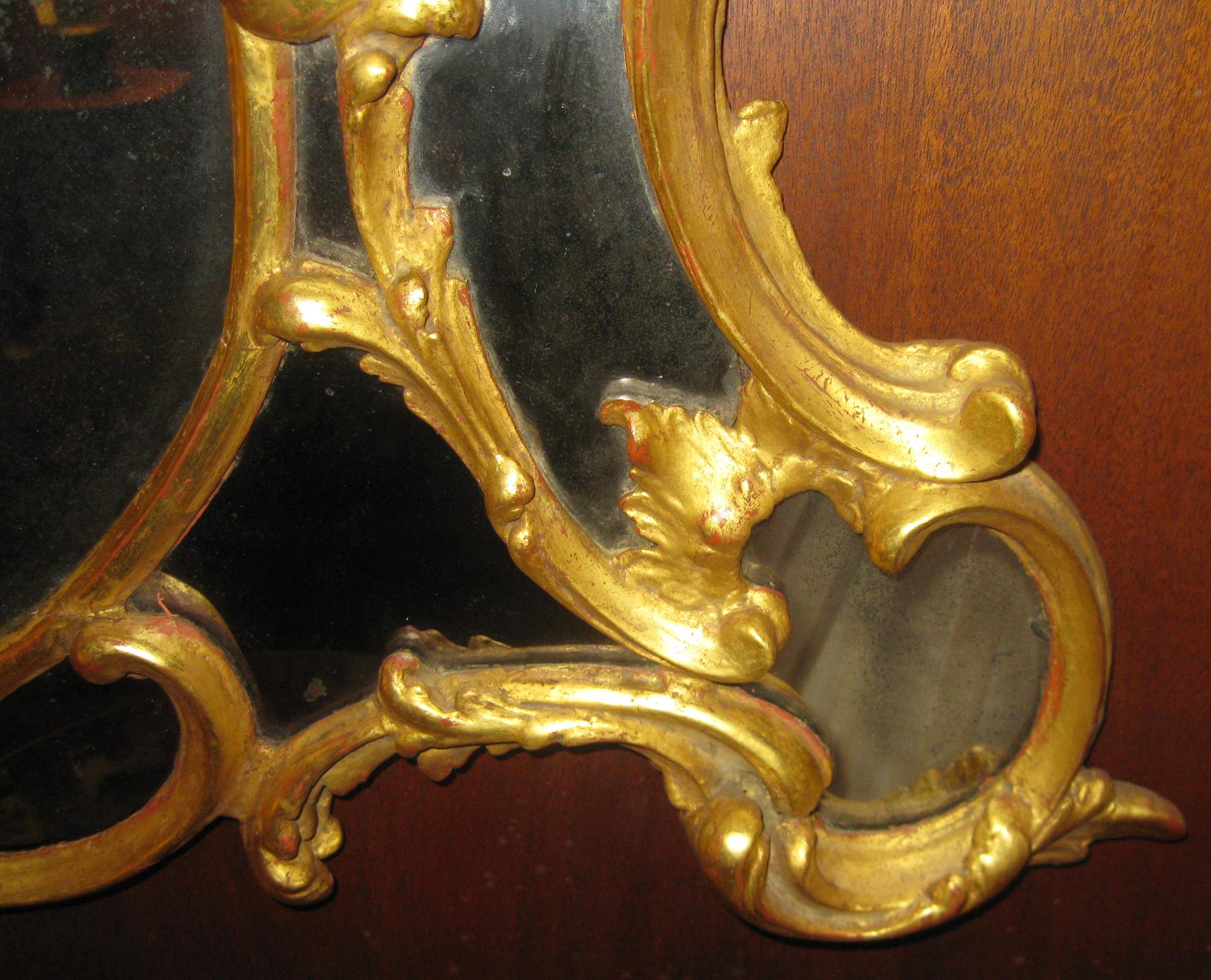 Chinoiserie Giltwood Overmantle Mirror 18th century English Chippendale  For Sale 2