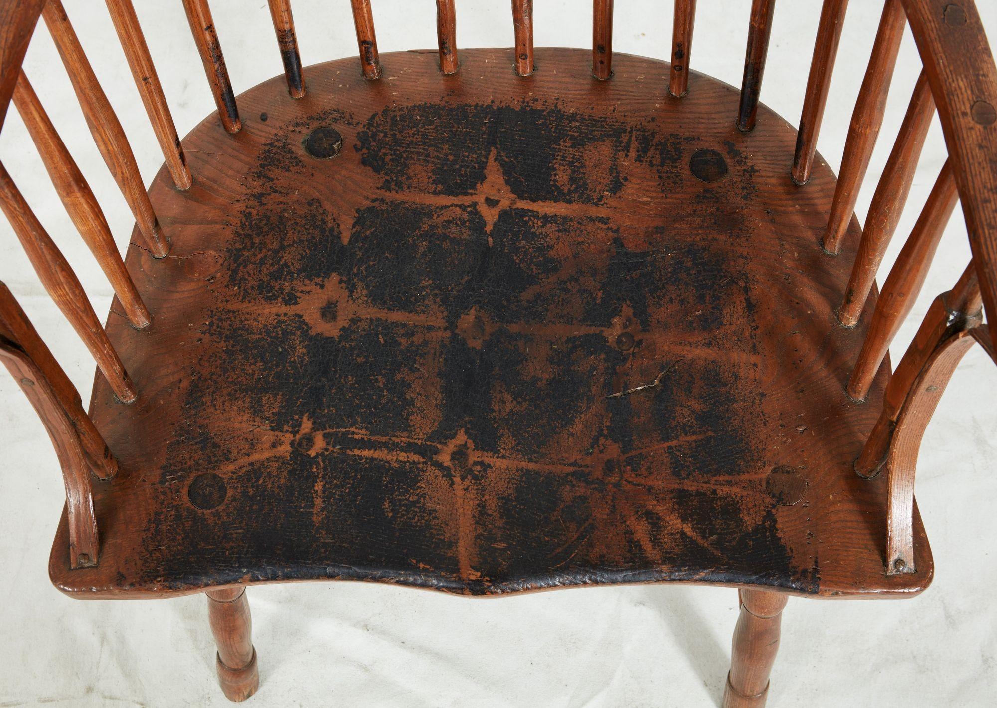 XIXe siècle XVIIIe siècle Fauteuil Windsor à dossier en peigne en vente