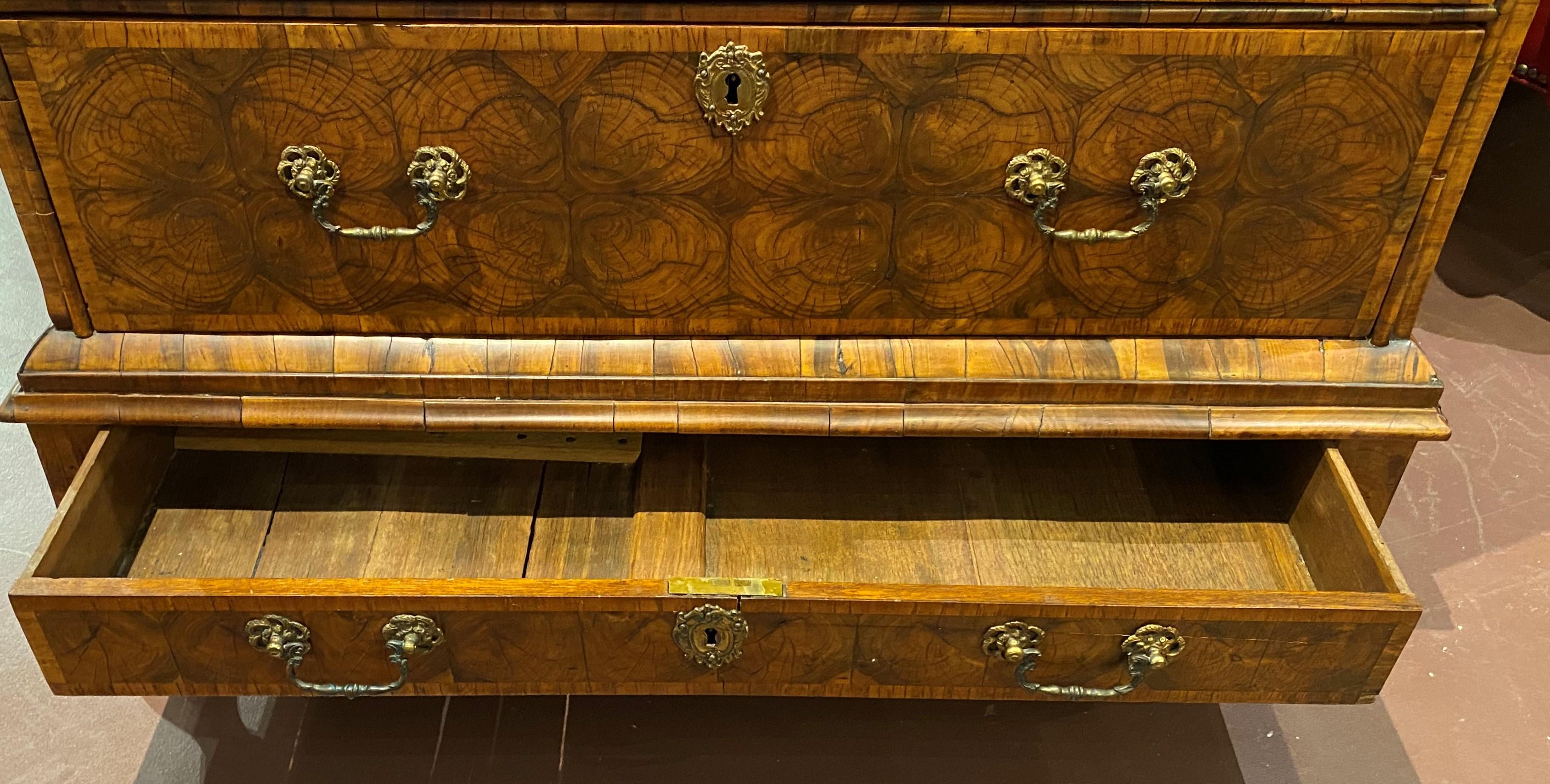 18th Century English Endgrain Walnut Veneer Chest of Drawers from Minley Manor For Sale 1