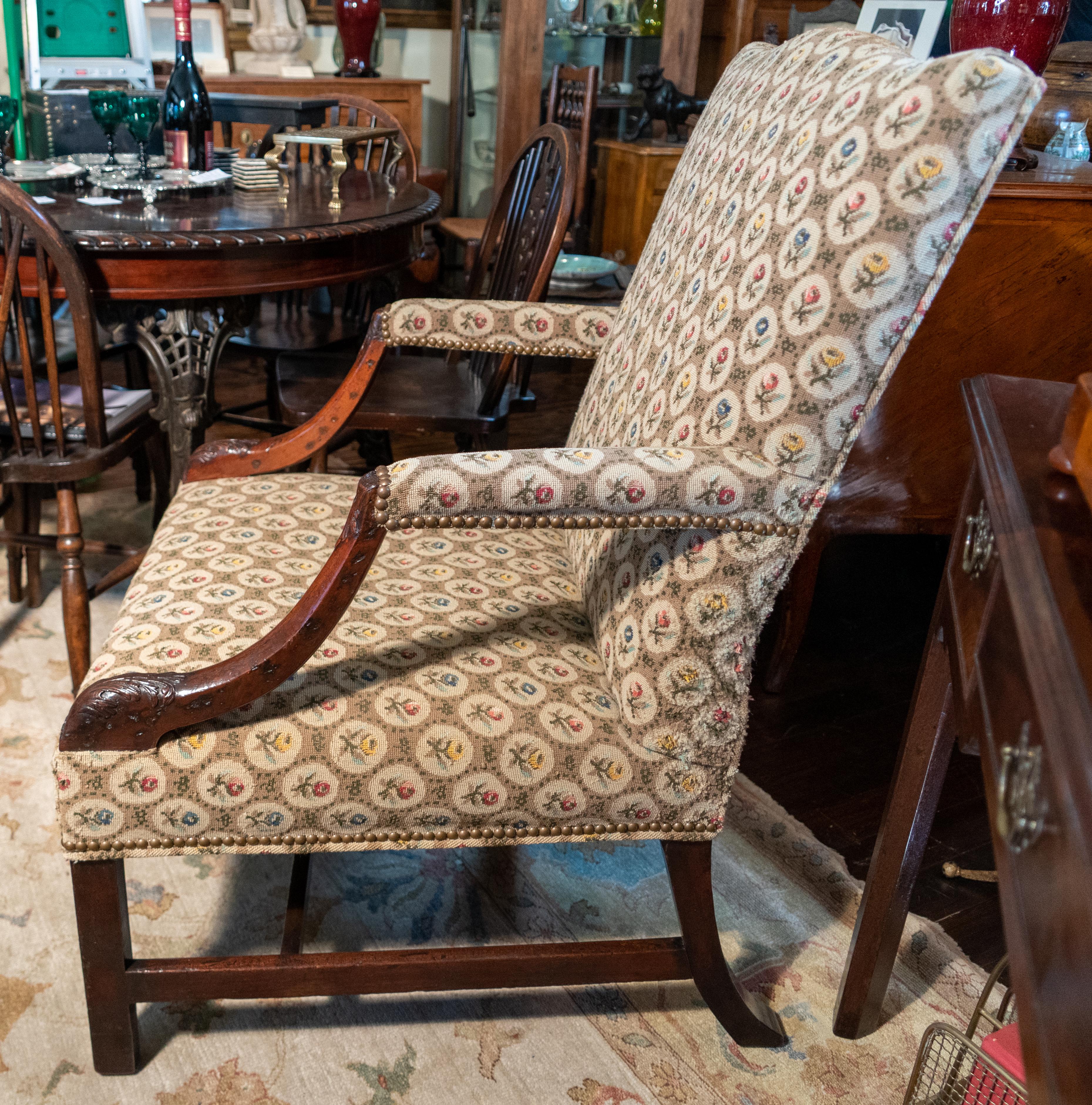 18th century English Gainsborough / reading chair, walnut, circa 1775
Well carved acanthus details on the arms.
Upholstered in old needlepoint. Tight upholstery, sits, firm.
Comfortable and large scale.