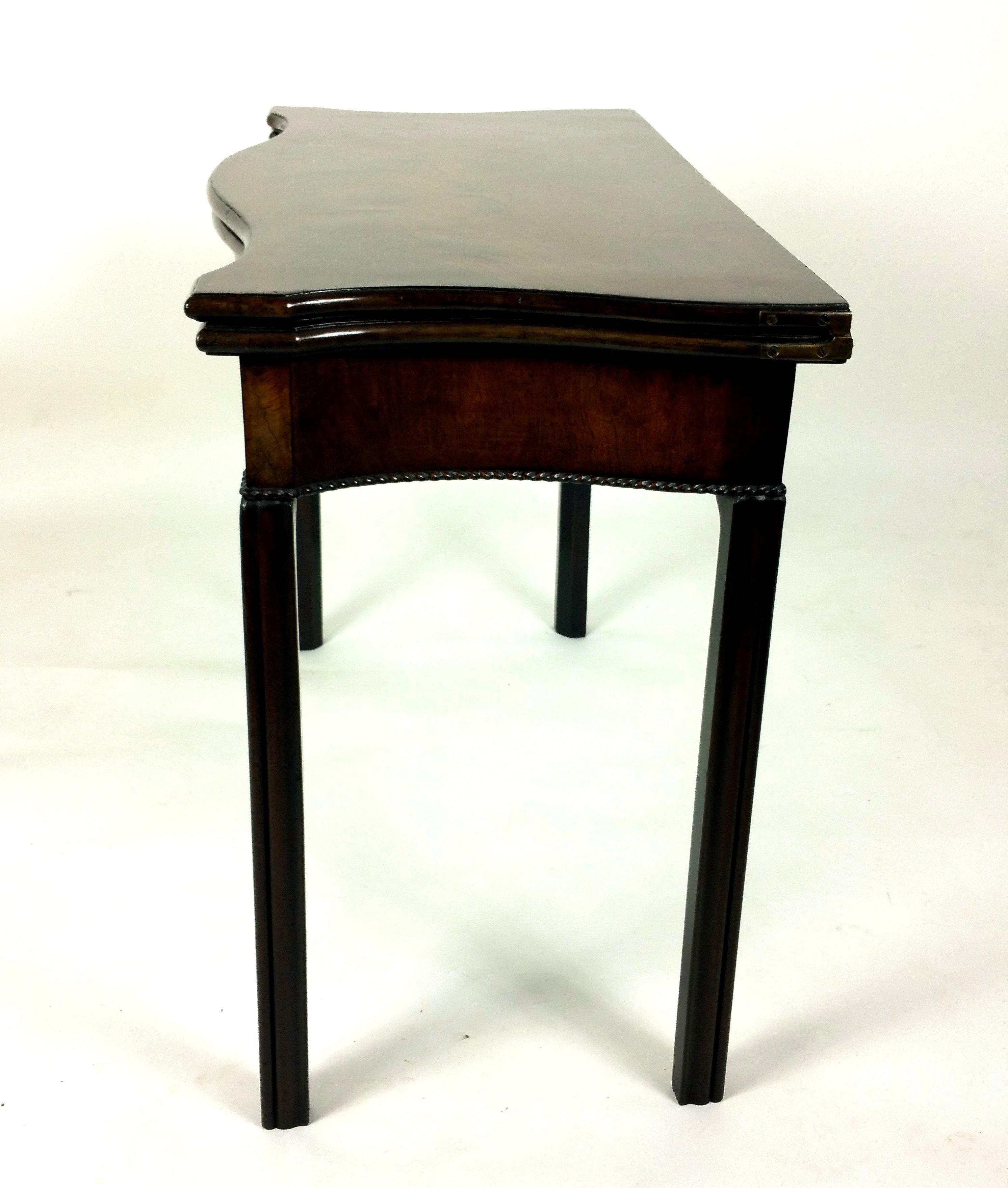 18th Century Figured Mahogany Serpentine Shaped Card Table 5