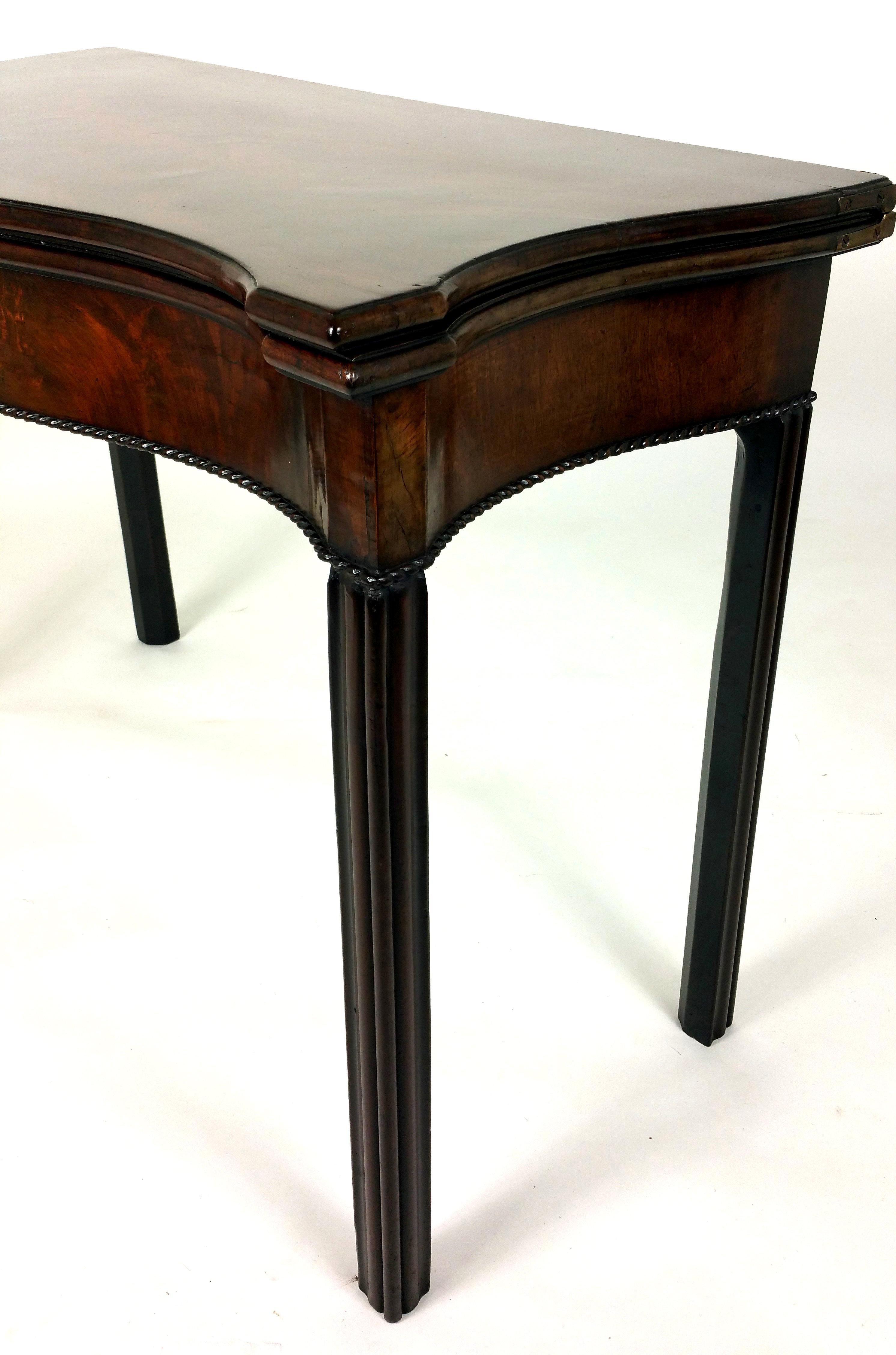 18th Century Figured Mahogany Serpentine Shaped Card Table 4