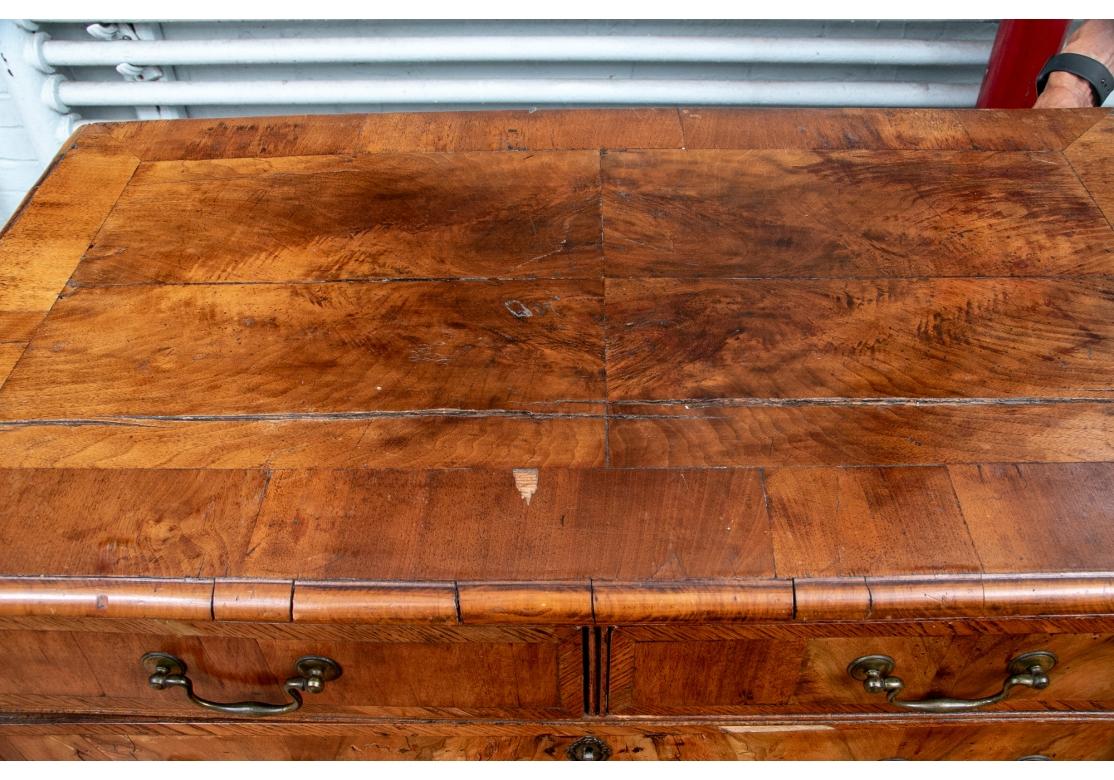 18th C. Figured Wood Chest Of Drawers for Restoration  In Distressed Condition For Sale In Bridgeport, CT