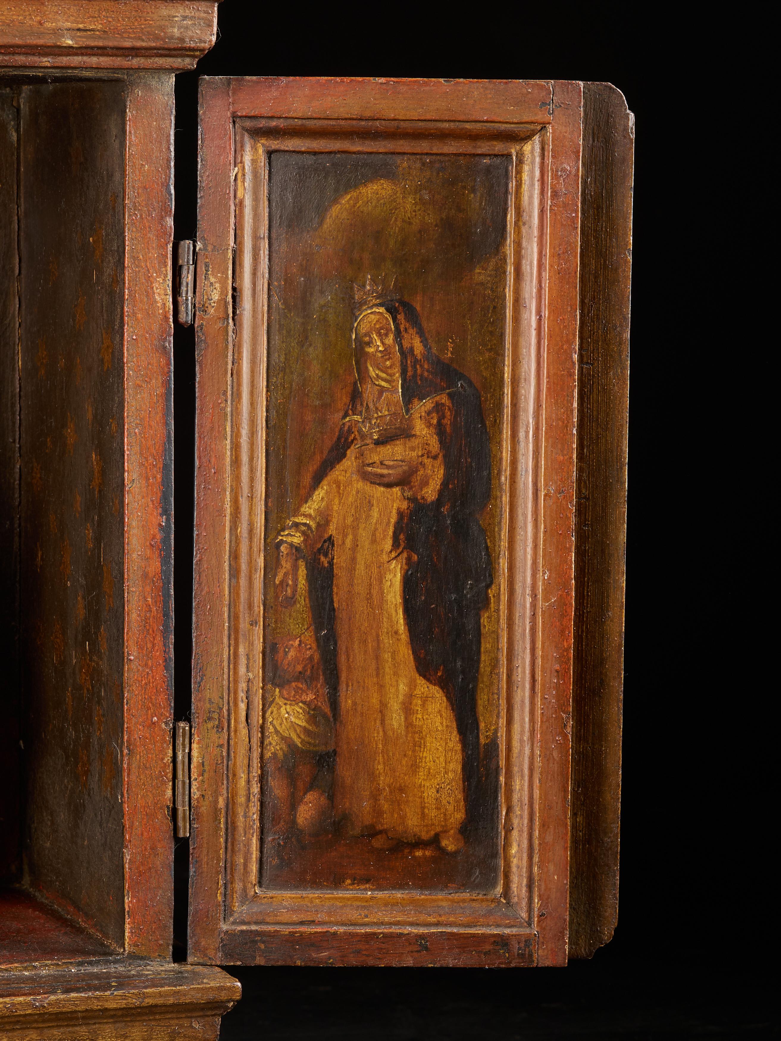 Flemish Small Terracotta Statue in Wooden Reliquary with Decorated Doors 2