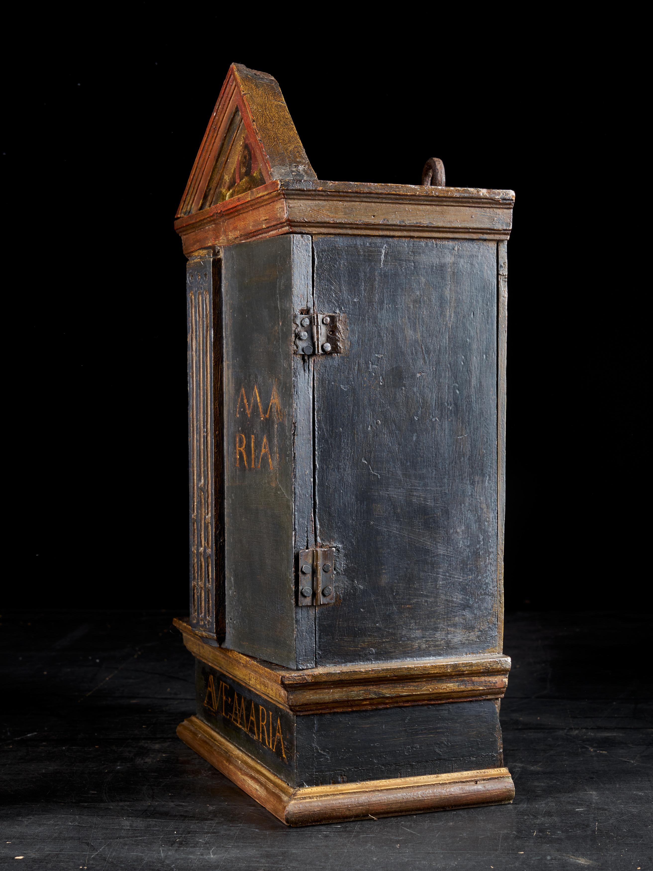 Belgian Flemish Small Terracotta Statue in Wooden Reliquary with Decorated Doors