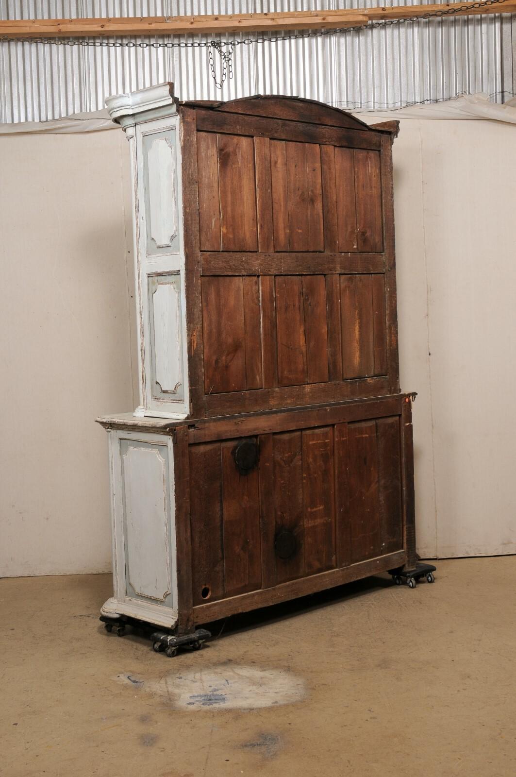 18th C. French Beautifully Designed Buffet à Deux-Corps, 8.5 ft Tall For Sale 5