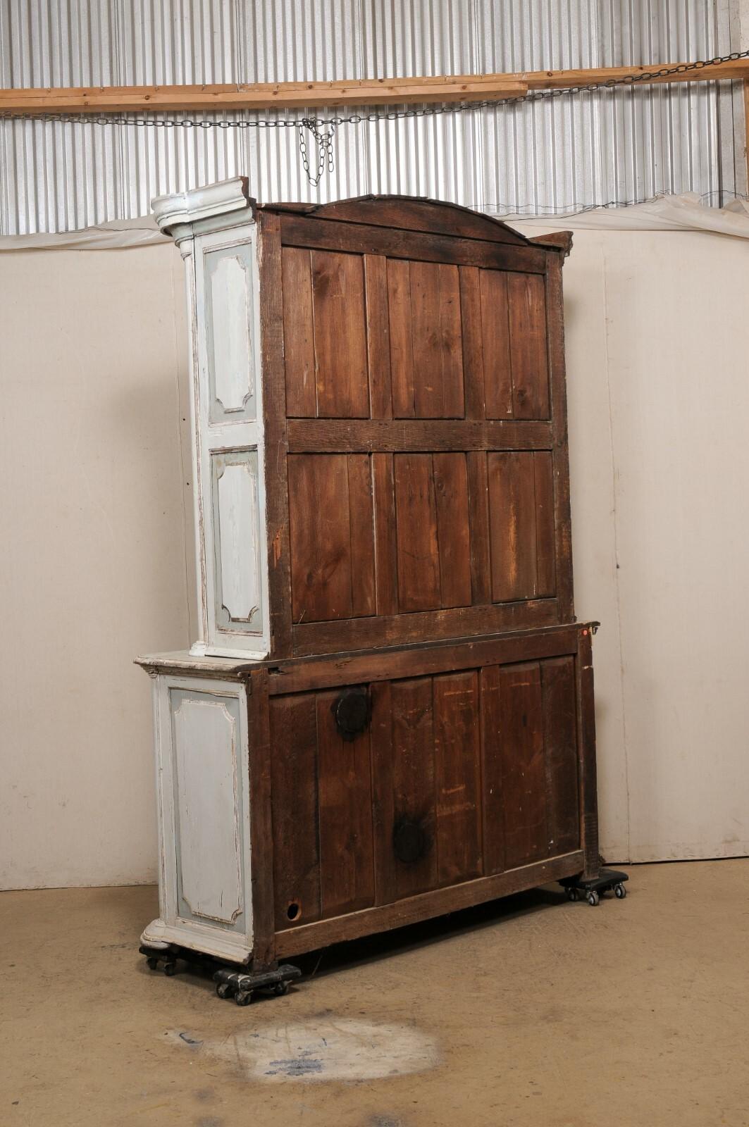 18th C. French Beautifully Designed Buffet à Deux-Corps, 8.5 ft Tall For Sale 6
