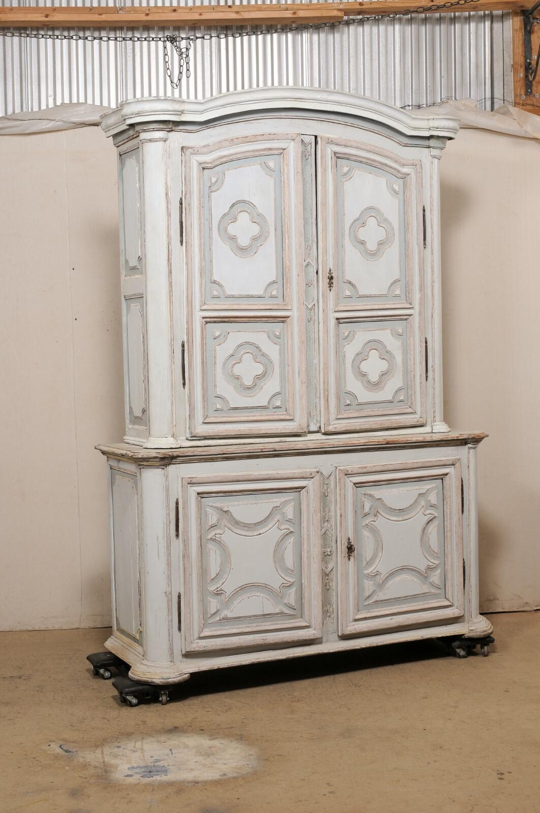 18th C. French Beautifully Designed Buffet à Deux-Corps, 8.5 ft Tall For Sale 1