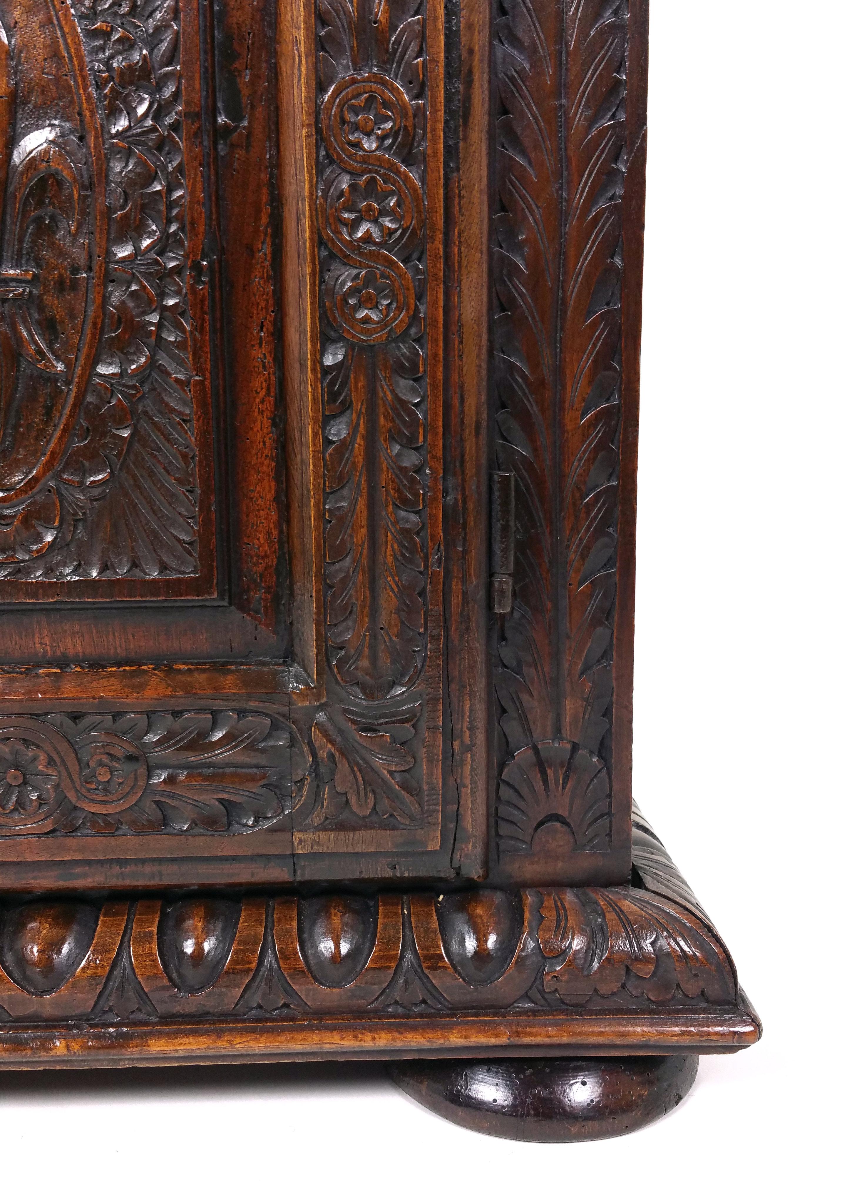 18th Century French Carved Walnut Single Door Side Cupboard In Good Condition In London, west Sussex