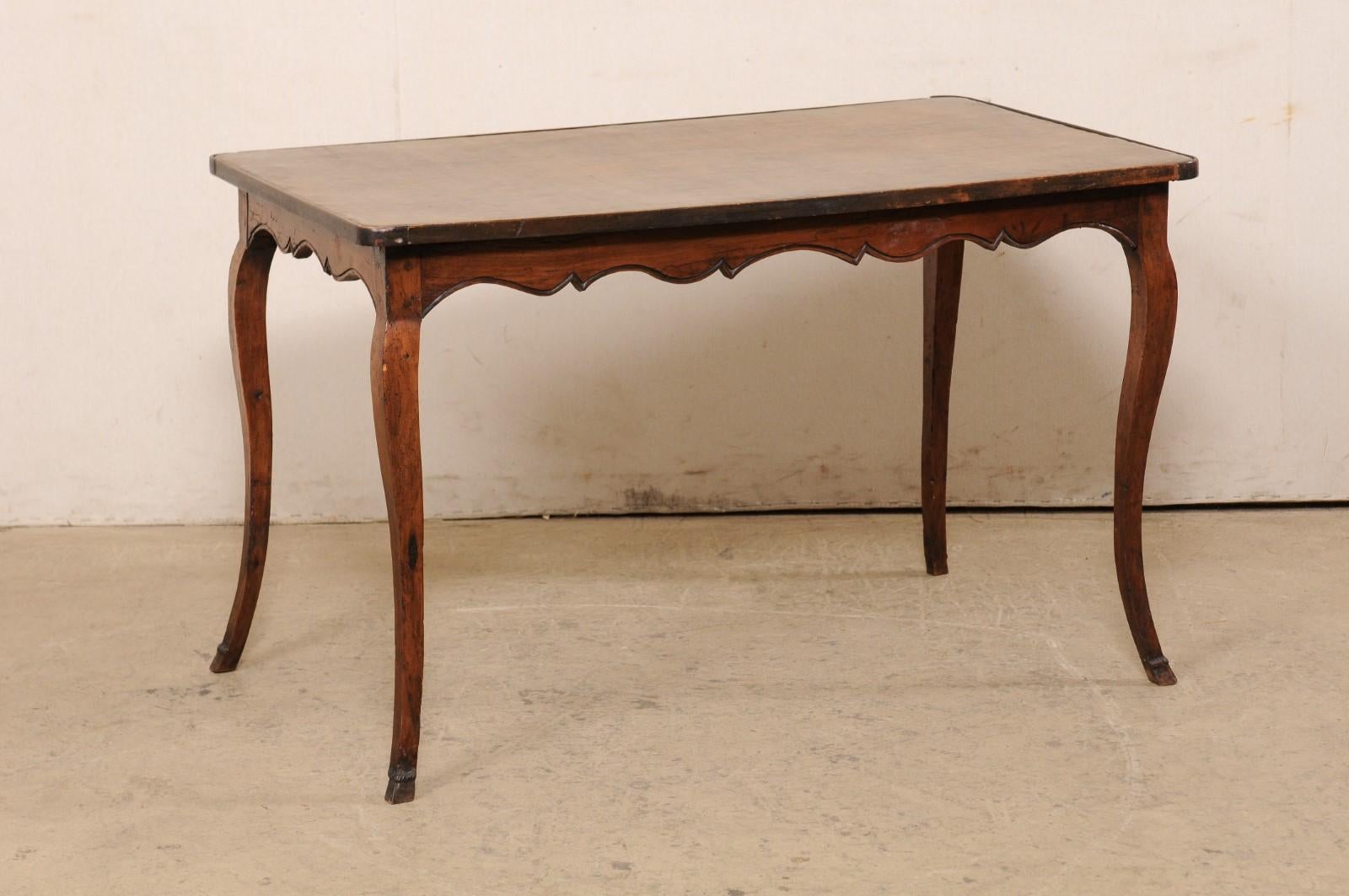 18th C. French Carved-Wood Table with Leather Writing Pad Top In Good Condition In Atlanta, GA