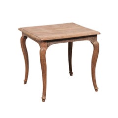Table carrée de style rustique français du XVIIIe siècle, 28 pouces de côté