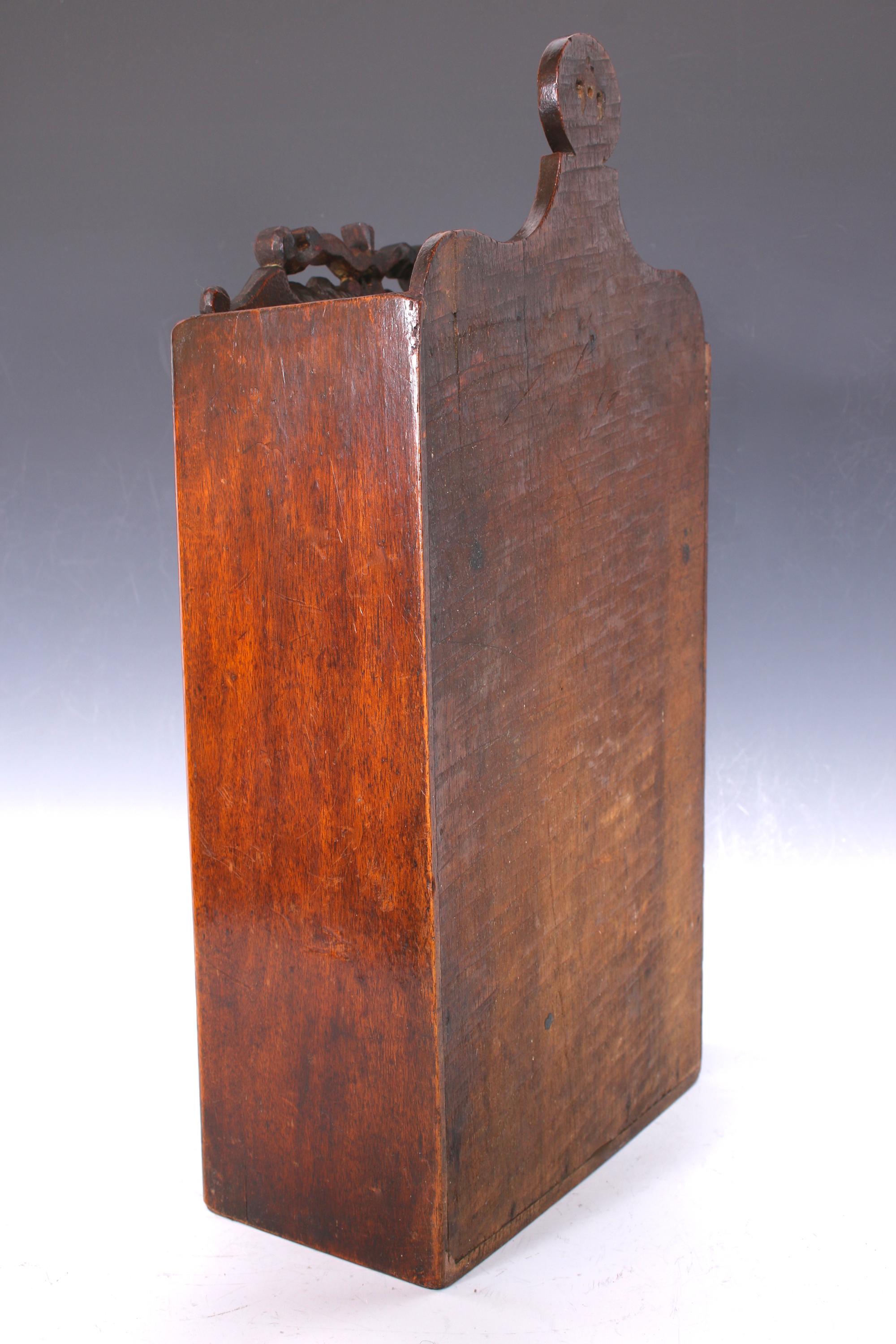 18. Jahrhundert Französisch Fariniere oder dekorative Box (Obstholz) im Angebot