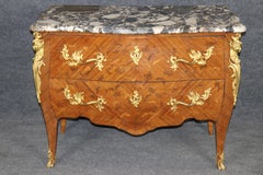 18. Jh. Französische Louis XV Bronze Ormolu Intarsien Kommode Signiert Dubois JME