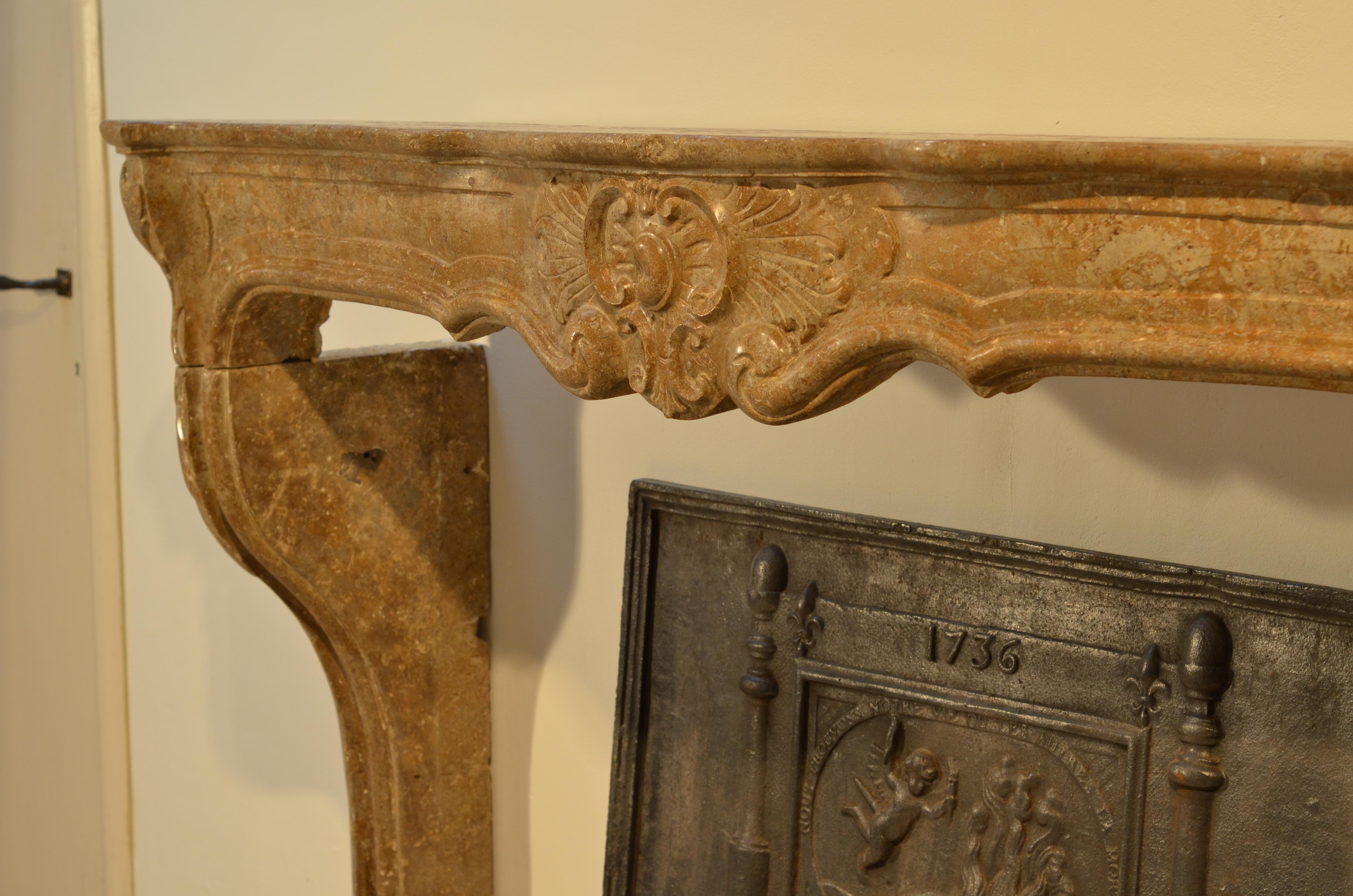 18th Century French Louis XV Fireplace Mantel For Sale 3