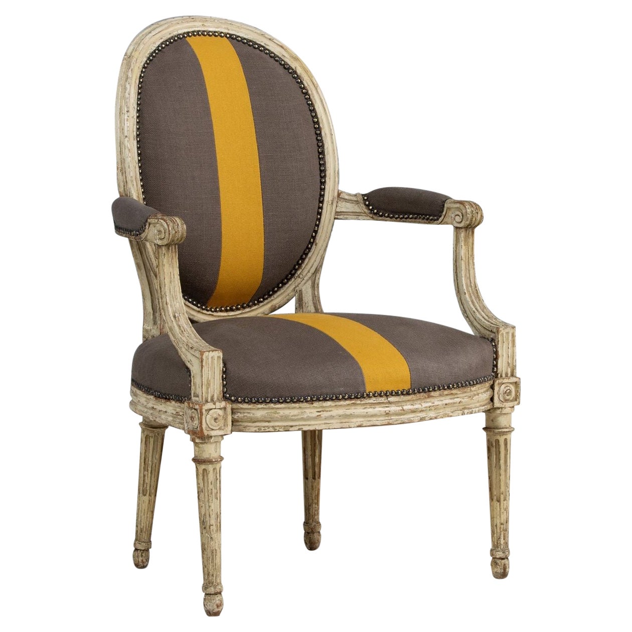 XVIIIe siècle Fauteuil français d'époque Louis XVI, peint à l'origine